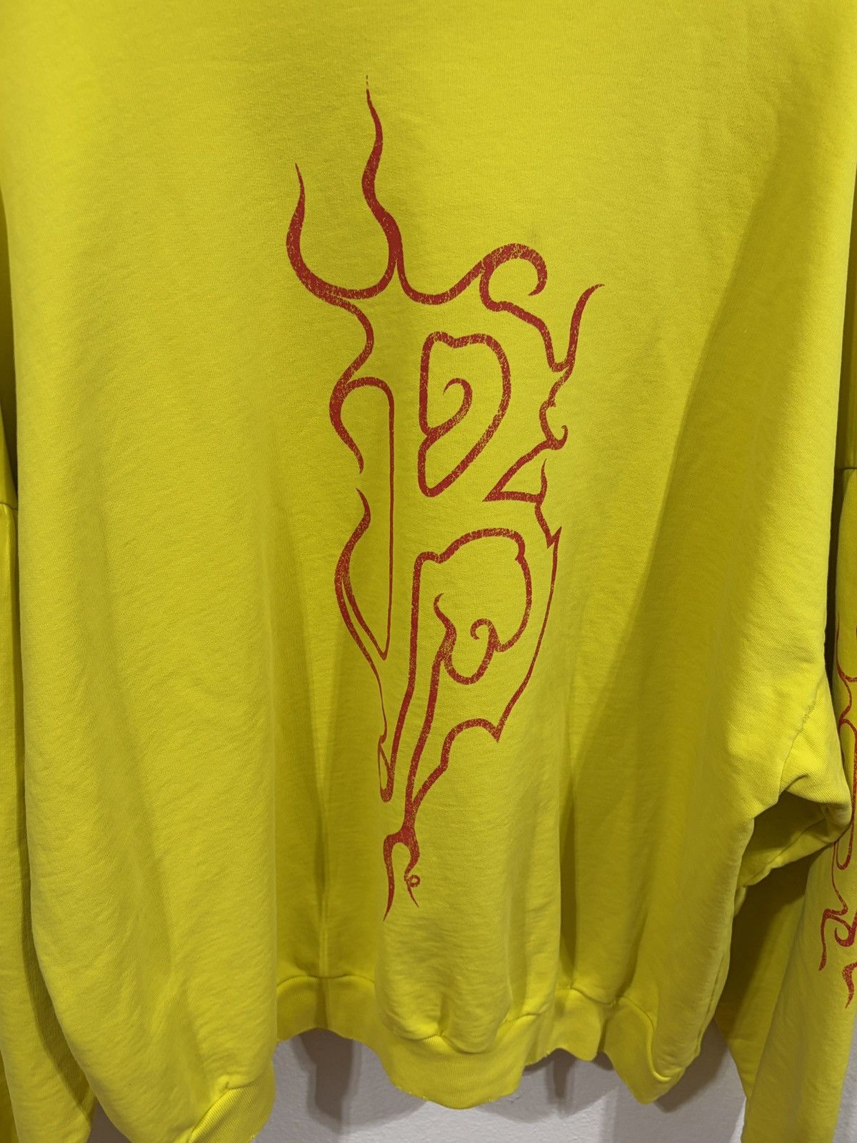 Balenciaga Balenciaga Dark Wave Yellow Hoodie Size US L / EU 52-54 / 3 - 9 Thumbnail