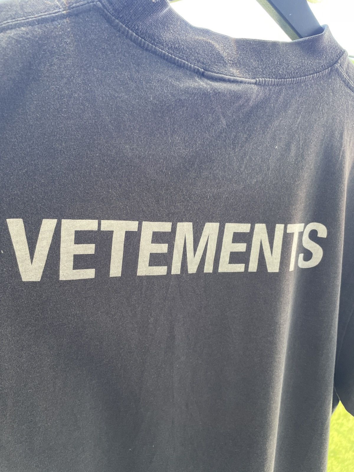 Vetements Vetements STAFF tee Size US L / EU 52-54 / 3 - 3 Thumbnail
