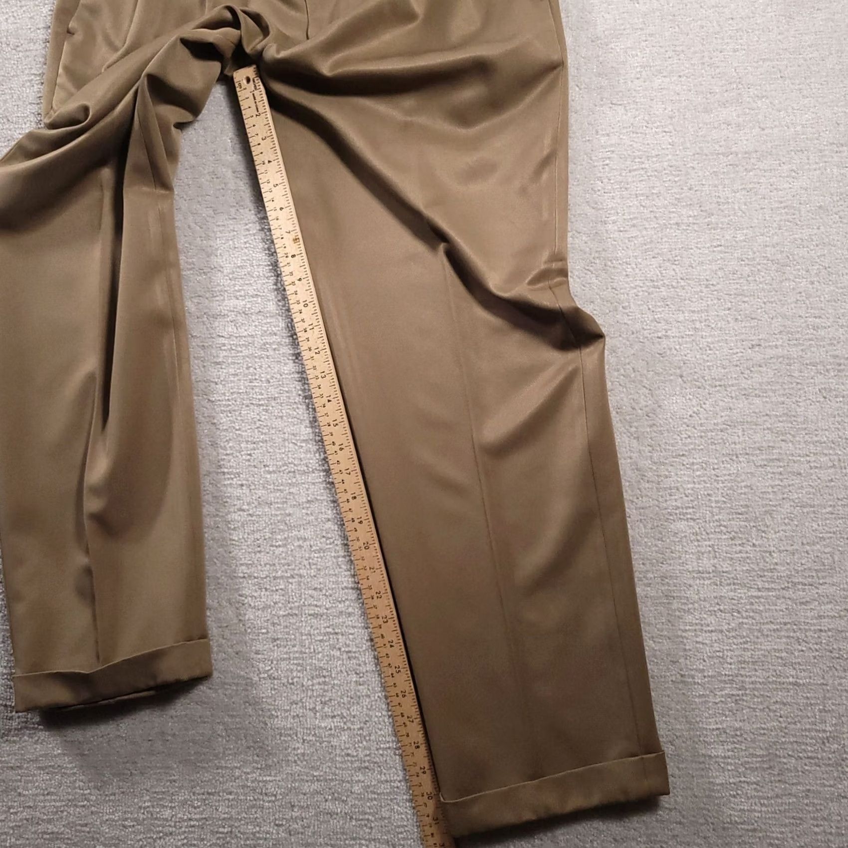 Vintage John Henry Men's Pants Size 36 x 32 Beige Pleated Front Cuffed Dress Pants Regular Rise Tapered Leg Mens Size US 36 / EU 52 - 5 Thumbnail