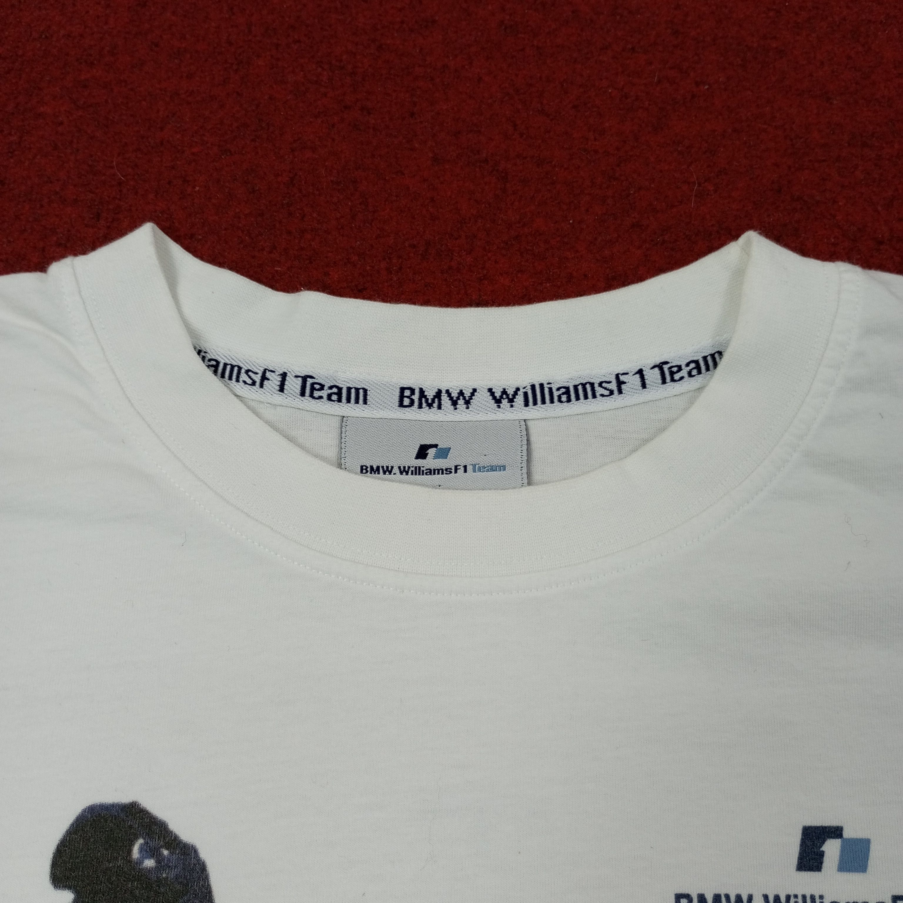 BMW BMW Williams F1 Team 2001 San Marino GP Tshirt c239n62 Size US M / EU 48-50 / 2 - 3 Thumbnail