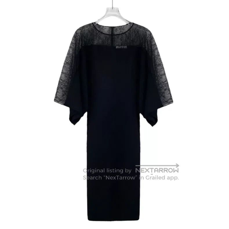 Valentino Valentino Black cut-out lace panelled crew neck short-slee Size M / US 6-8 / IT 42-44 - 1 Thumbnail