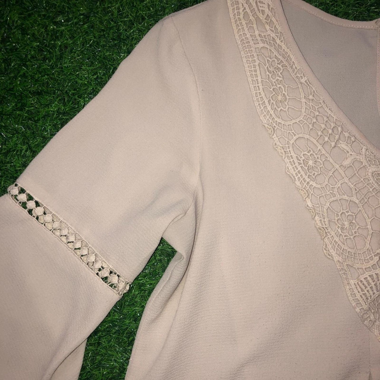 Other Women's Tan New York & Co. Blouse Size M / US 6-8 / IT 42-44 - 3 Thumbnail
