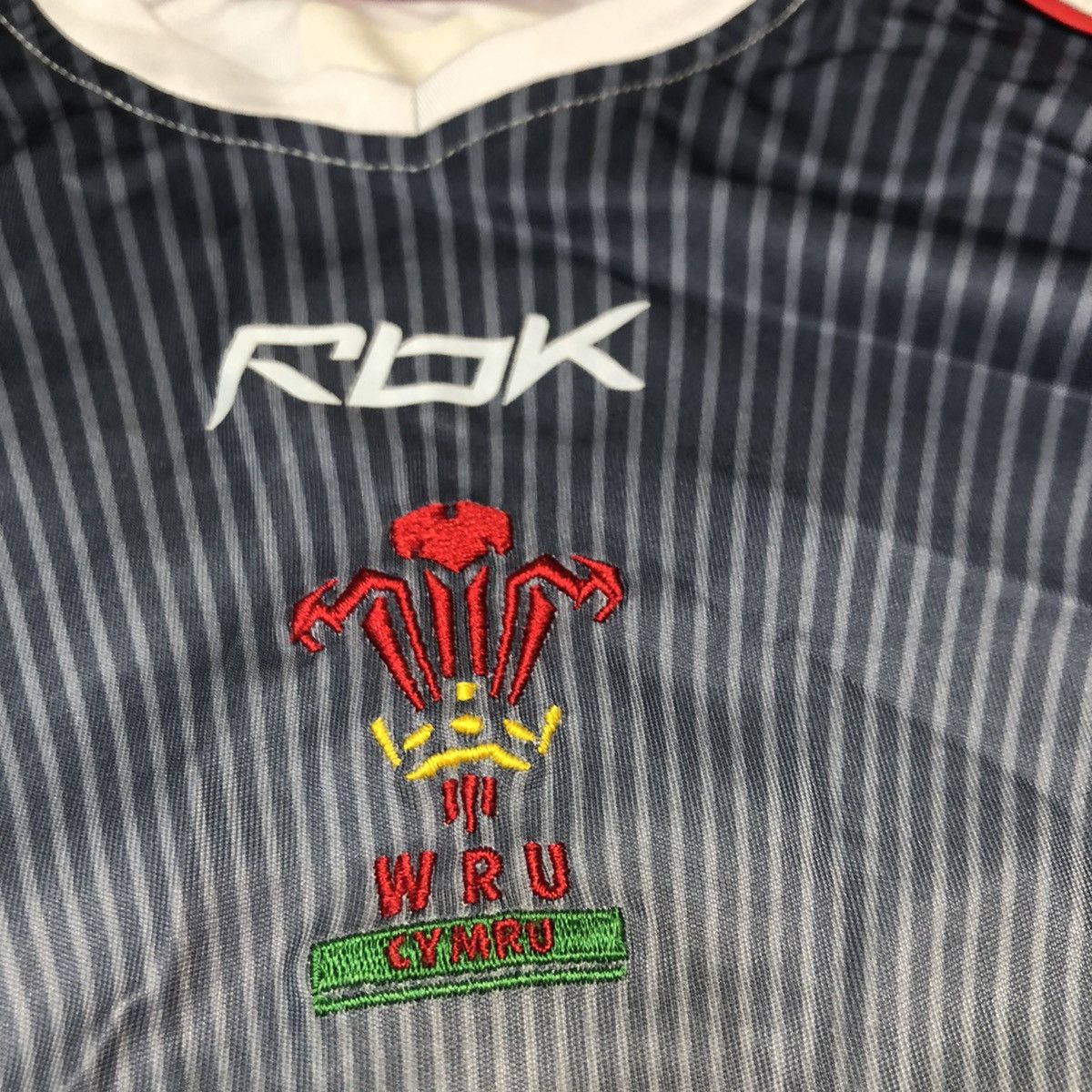 Reebok × Vintage Wales 2000s rugby training jersey Size US XL / EU 56 / 4 - 4 Thumbnail