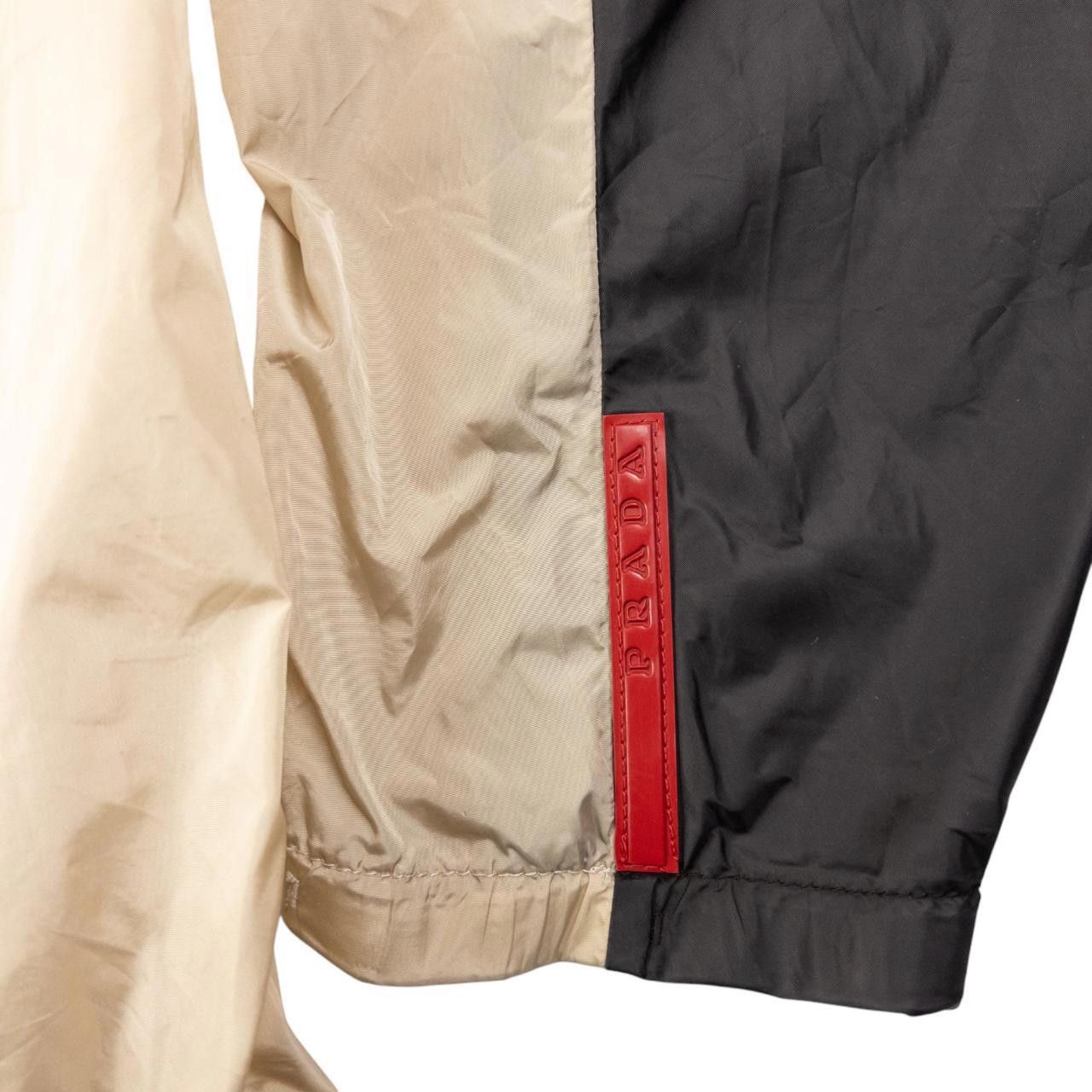 Prada Vintage Prada Sport Lightweight Jacket Size M Size US M / EU 48-50 / 2 - 2 Thumbnail