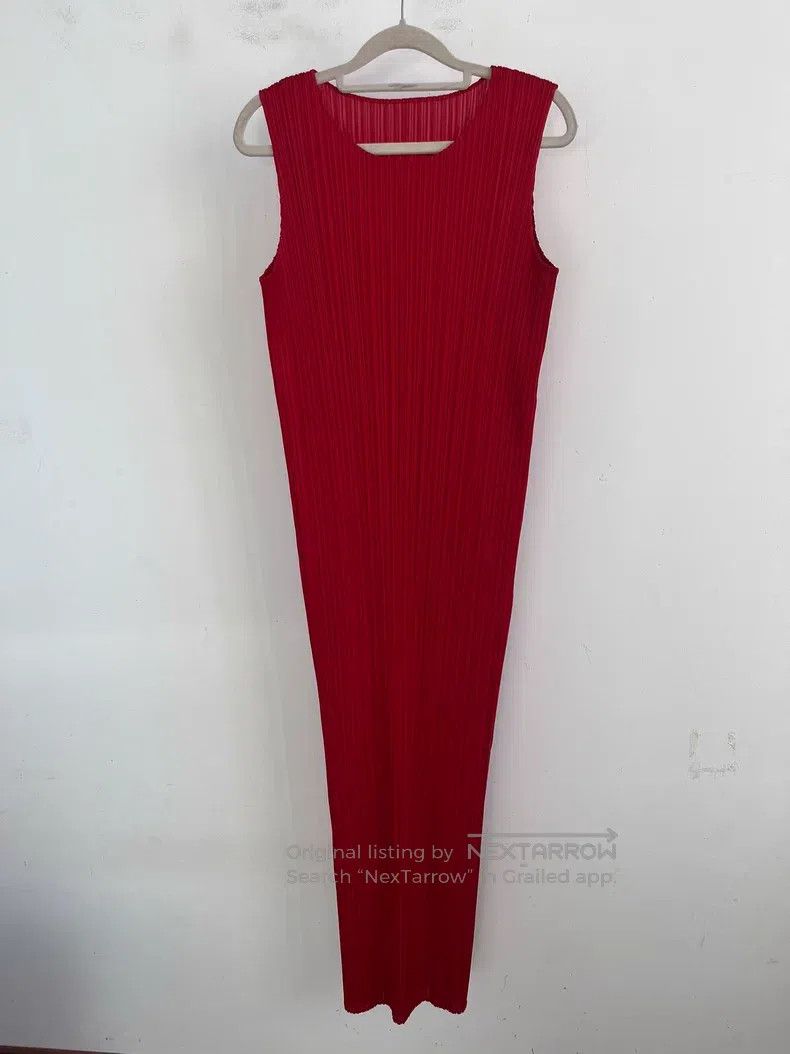 Issey Miyake Issey Miyake Red Dress Size XL / US 12-14 / IT 48-50 - 1 Thumbnail