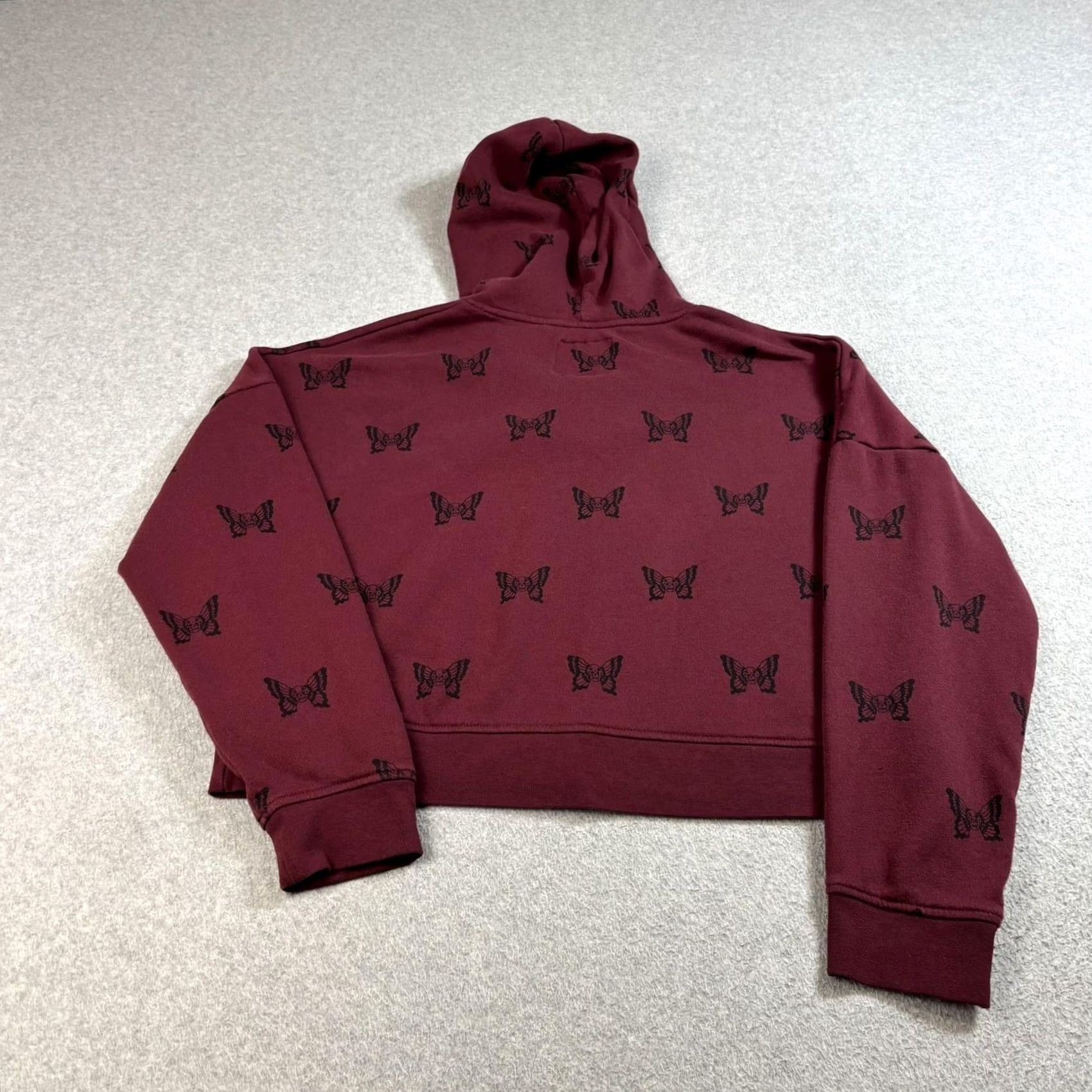 Vintage Lurking Class Hoodie Womens Large Burgundy Skull Butterfly Cropped Lace Up Gothic Pullover Nightwear Top Size L / US 10 / IT 46 - 2 Thumbnail