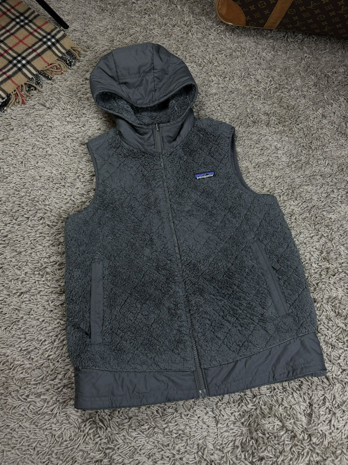 Patagonia Vintage reversible gilet Patagonia original outdoors item Size S / US 4 / IT 40 - 2 Thumbnail
