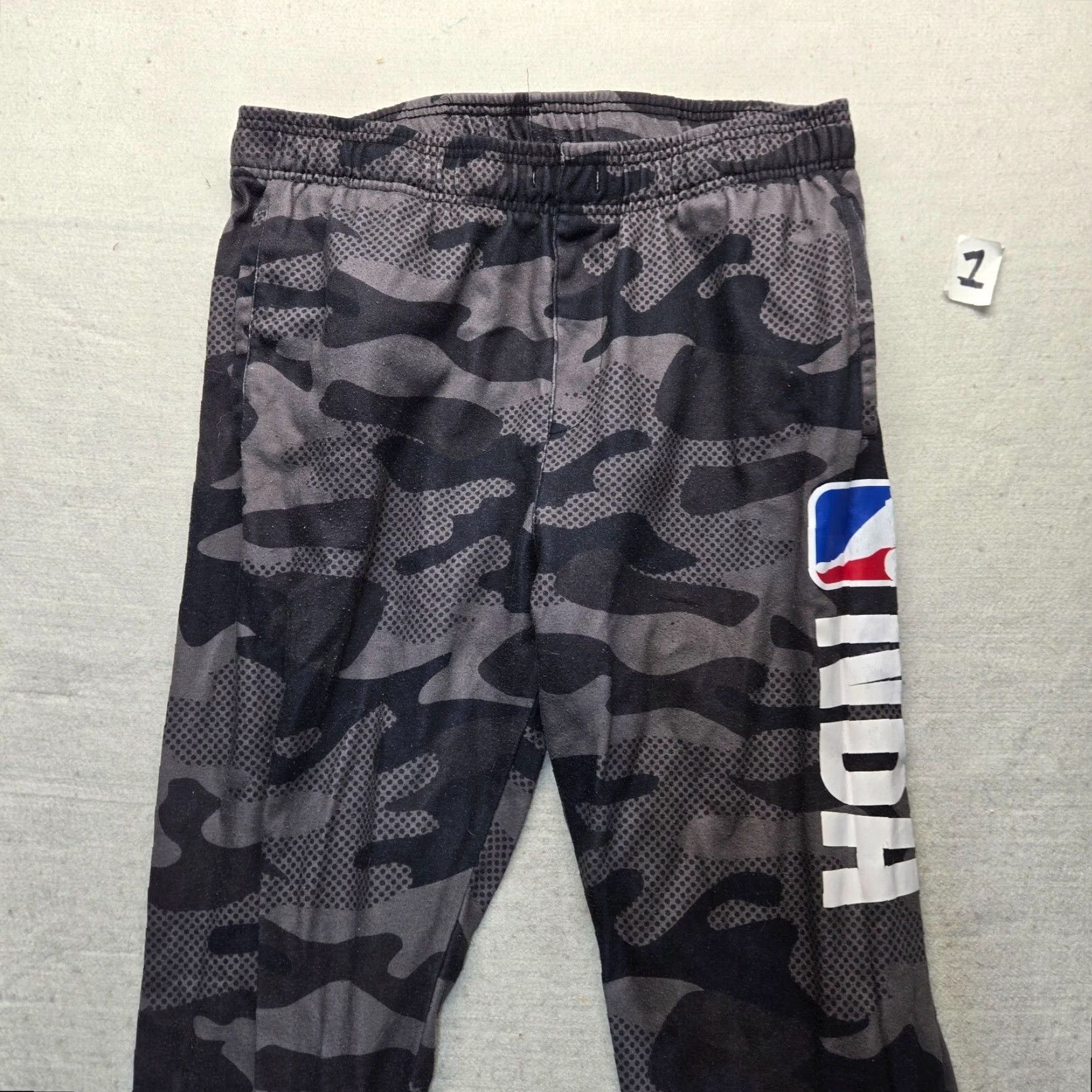 NBA NBA Sweatpants Jogger Black Gray Camo Elastic Waist Drawstring Basketball Men XL Size US 36 / EU 52 - 2 Thumbnail