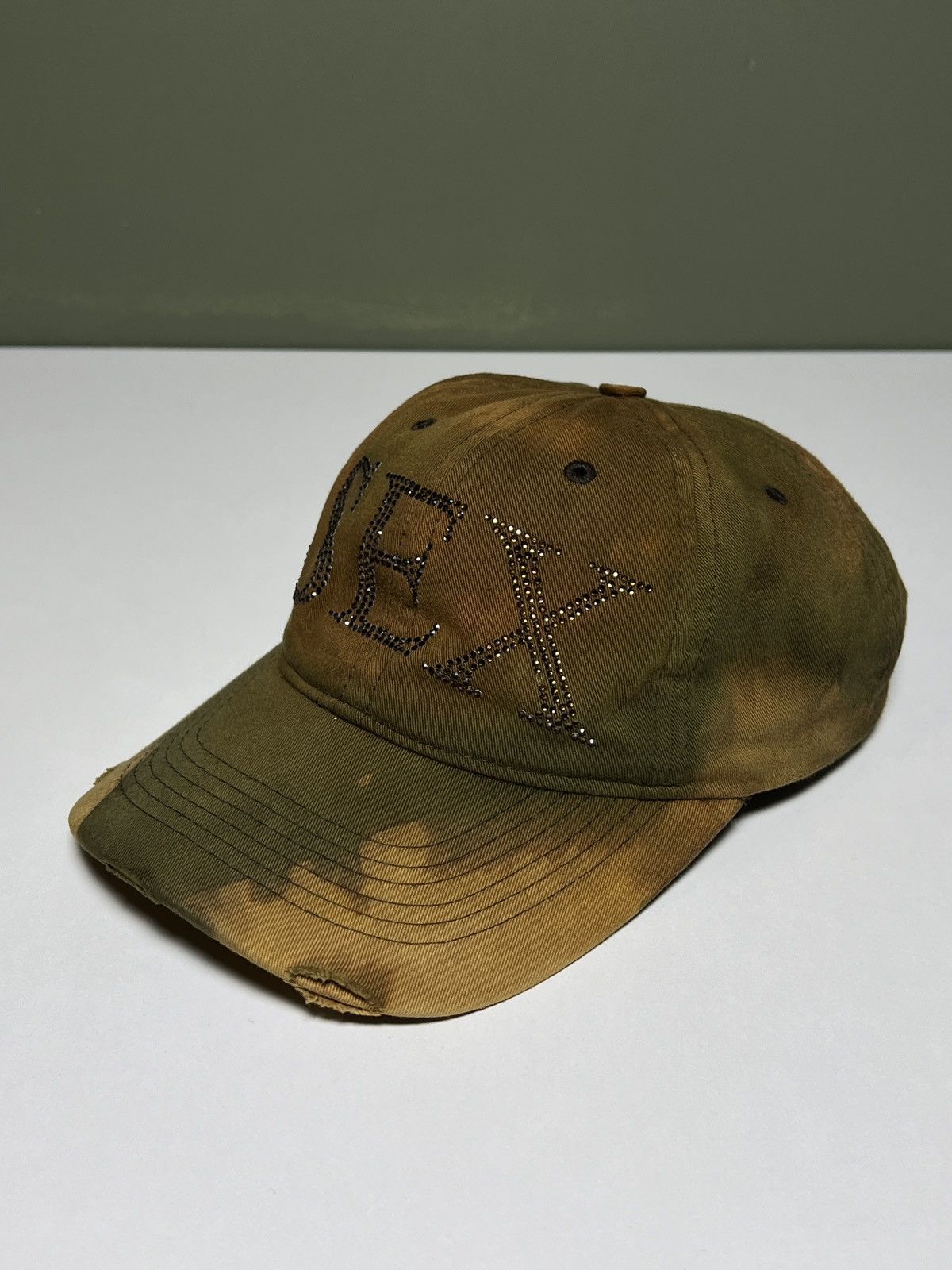 Seditionaries sex swarovski 6 panel cap Size ONE SIZE - 2 Thumbnail