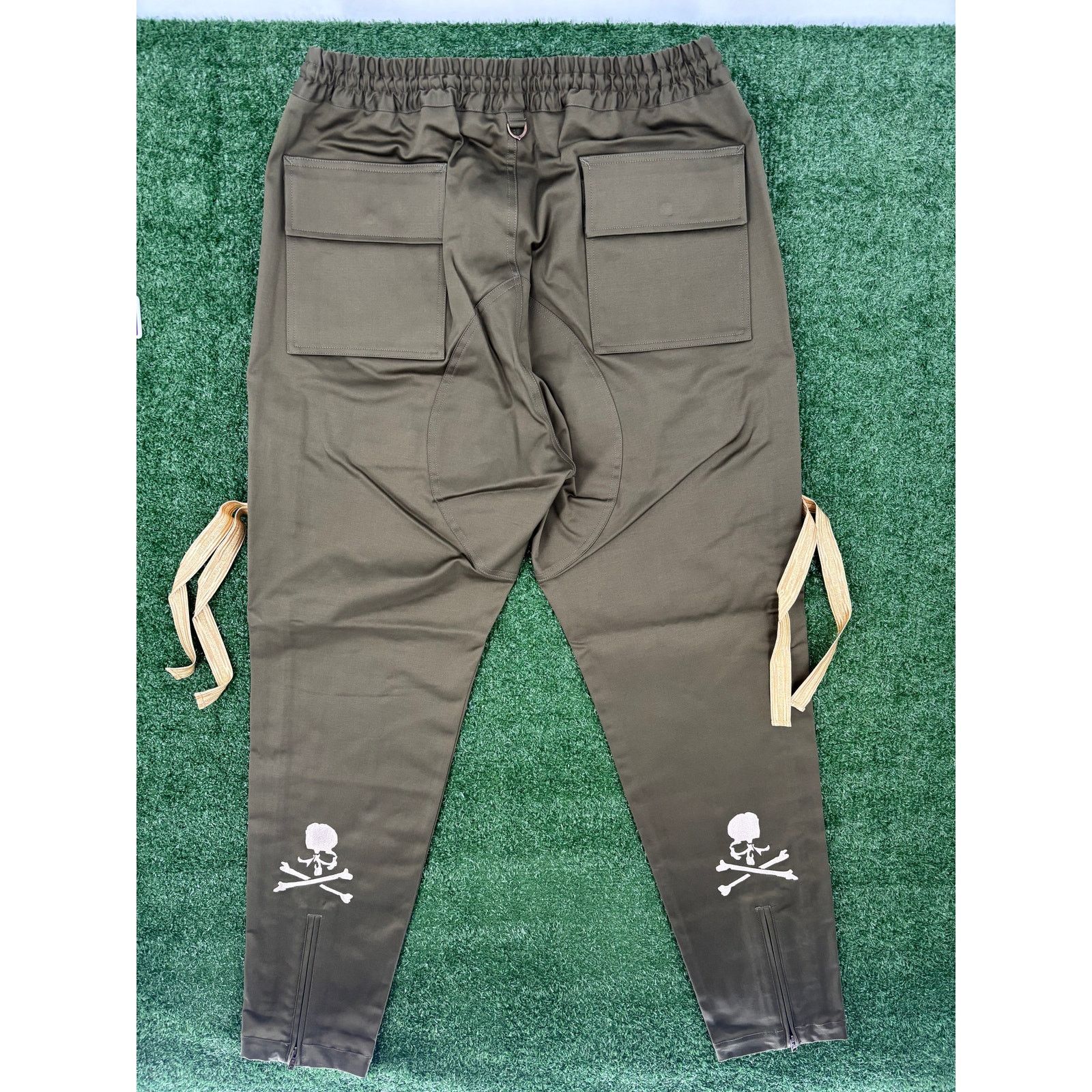 Mastermind World Embroidered Olive Cargo Pants Size Large
