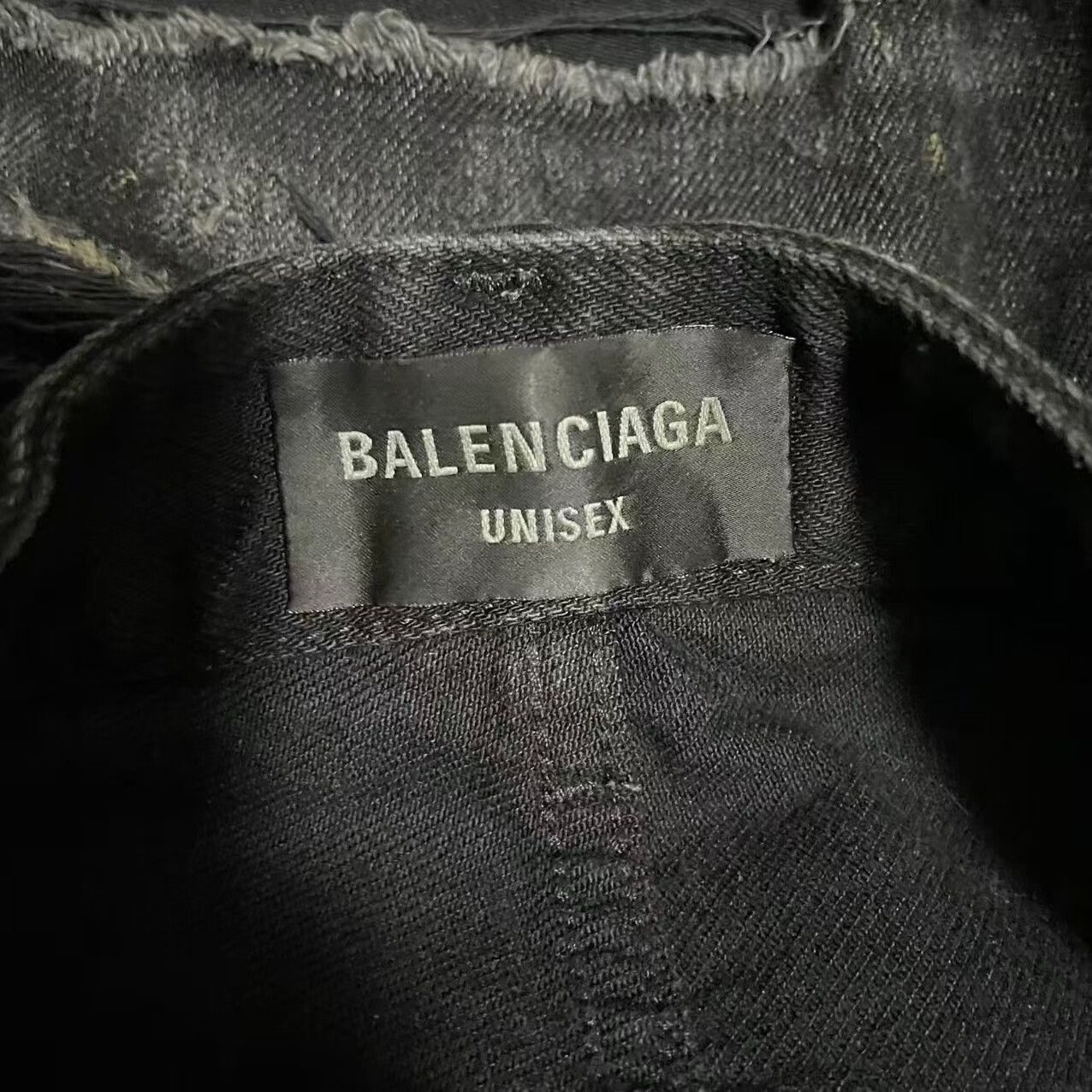 Balenciaga balenciaga distressed denim pants 23ss collection Size US 36 / EU 52 - 3 Thumbnail