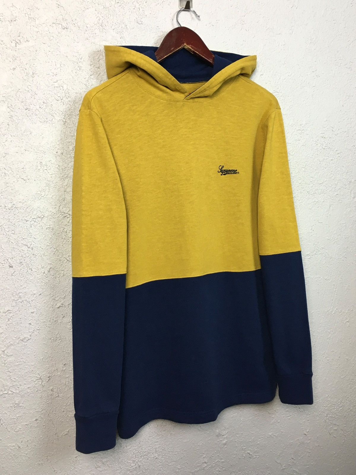 Supreme vintage SUPREME Hooded 2 Tone Top y2k skateboarding Size US M / EU 48-50 / 2 - 4 Thumbnail