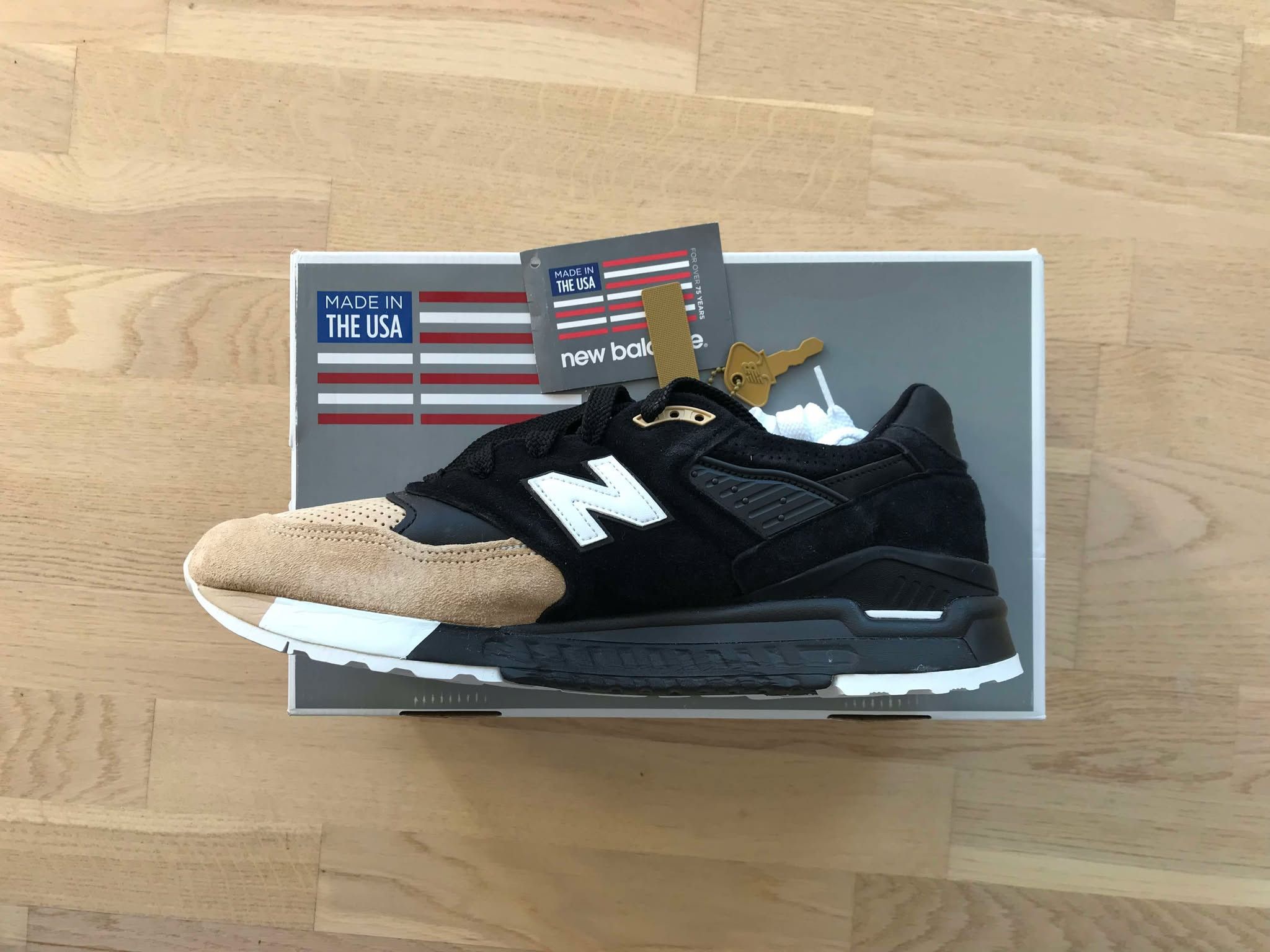 New Balance New Balance x Premier Size US 11.5 / EU 44-45 - 2 Thumbnail