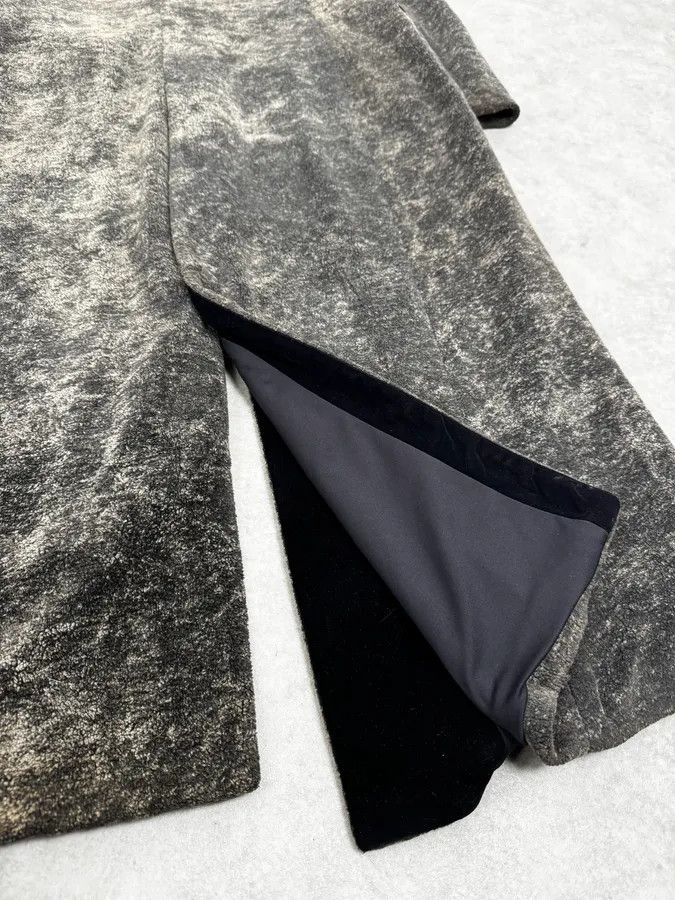 Emporio Armani 1990s Emporio Armani Grey Premium Long Wool Coat Size US S / EU 44-46 / 1 - 9 Thumbnail