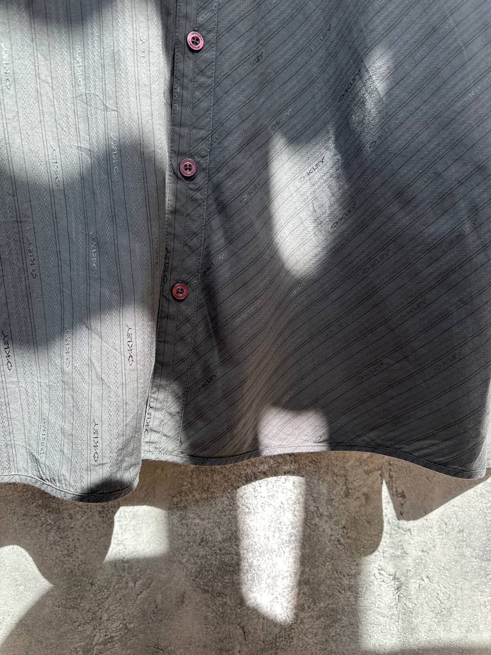 Oakley Oakley Monogram Button Up Shirt Vintage Gray Slim Fit Size US XL / EU 56 / 4 - 8 Thumbnail