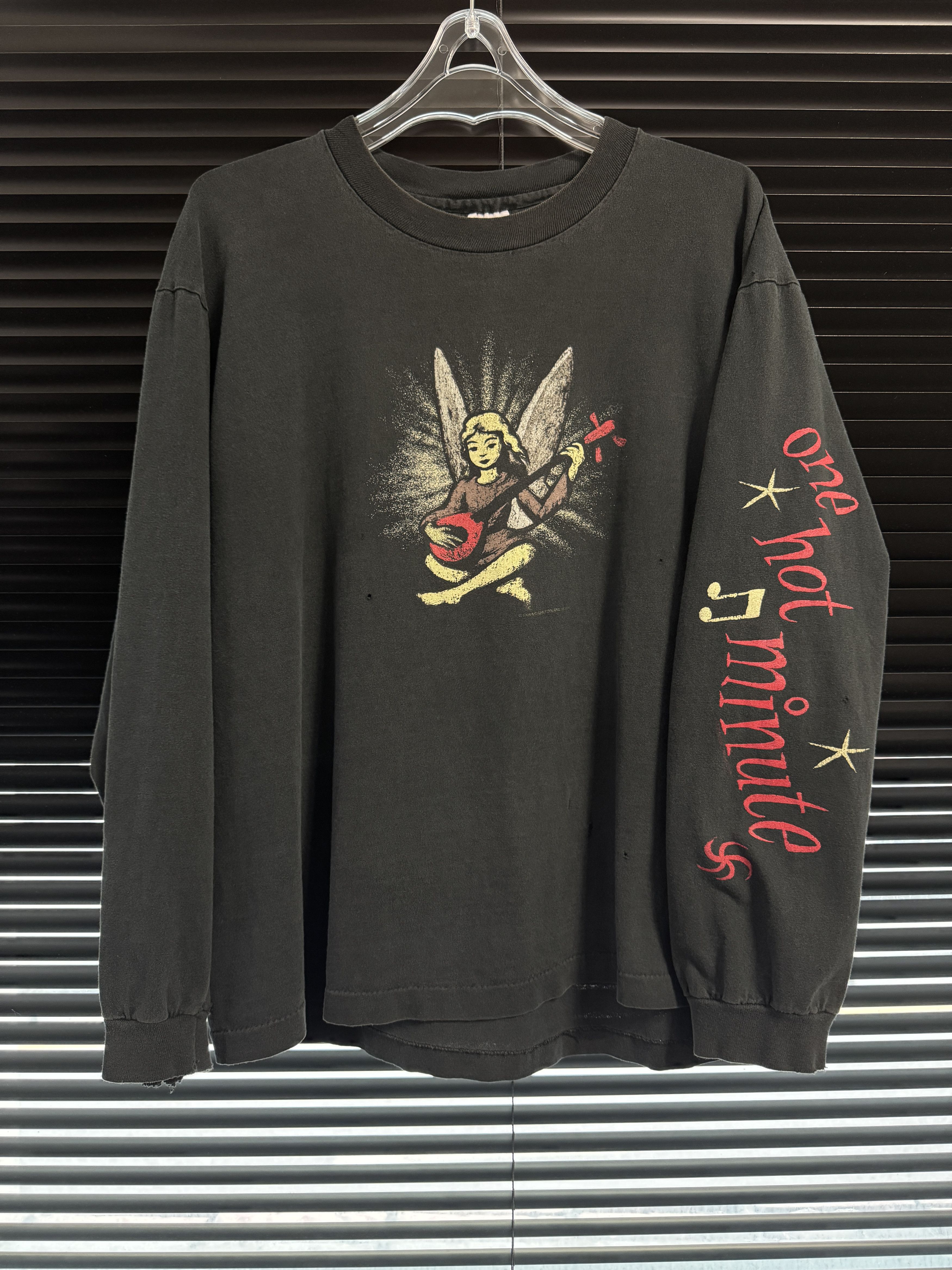 Vintage 1995 Red Hot Chili Peppers One Hot Minute Longsleeve