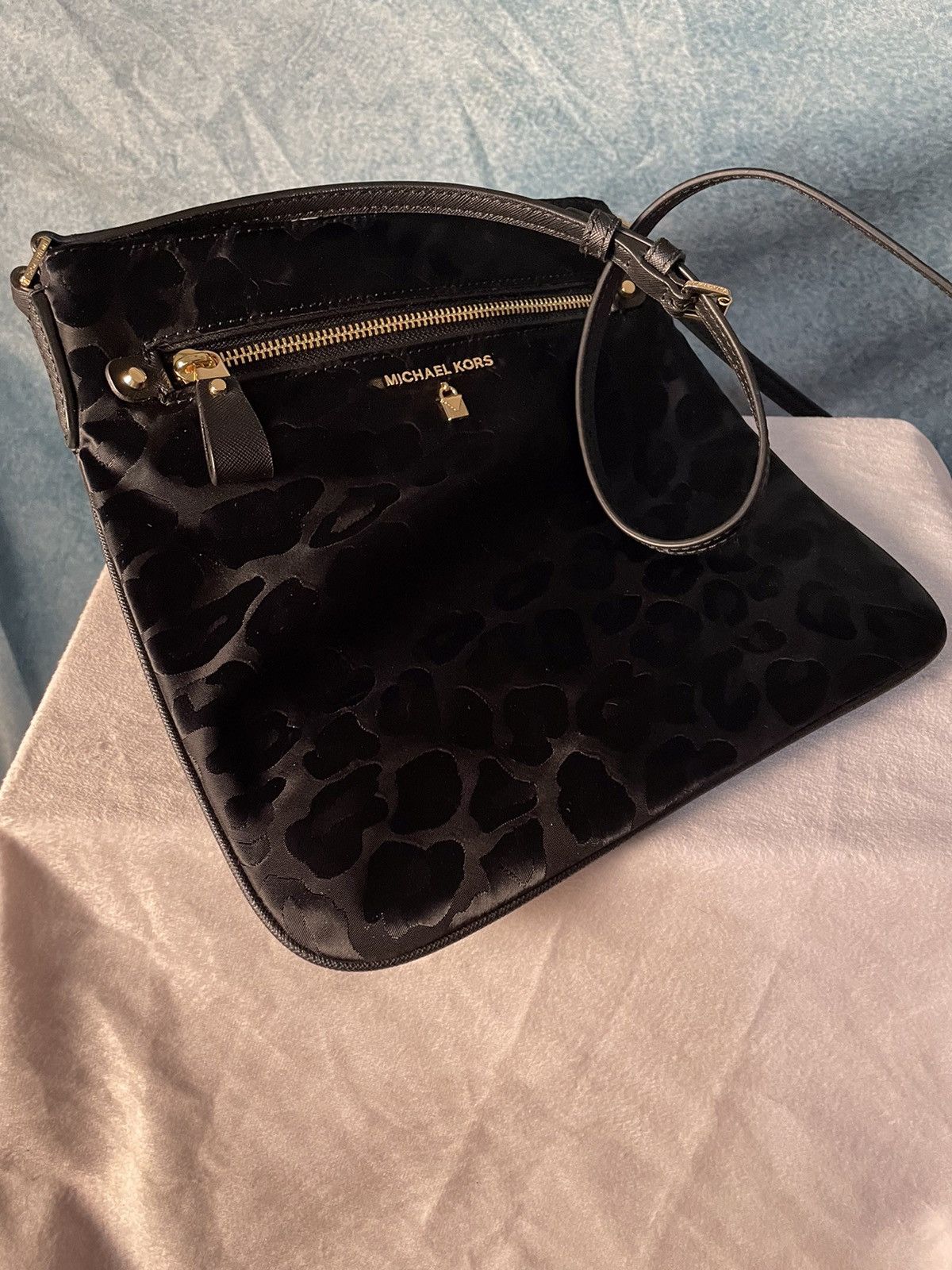Michael Kors Michael Kors Black Leopard Print Kelsey Small Crossbody Size ONE SIZE - 1 Thumbnail