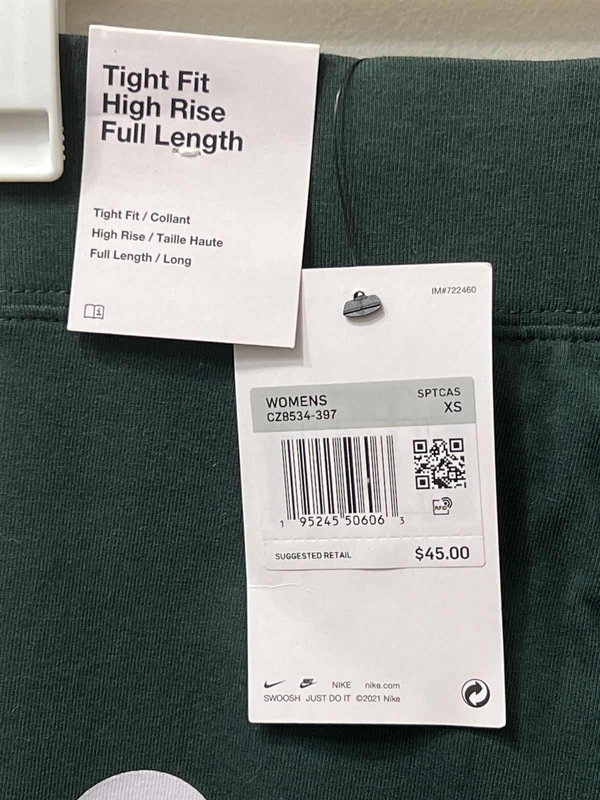 Nike NWT Nike Sportswear Essential High-Waisted Green Leggings. Size 24" / US 00 / IT 34 - 4 Thumbnail