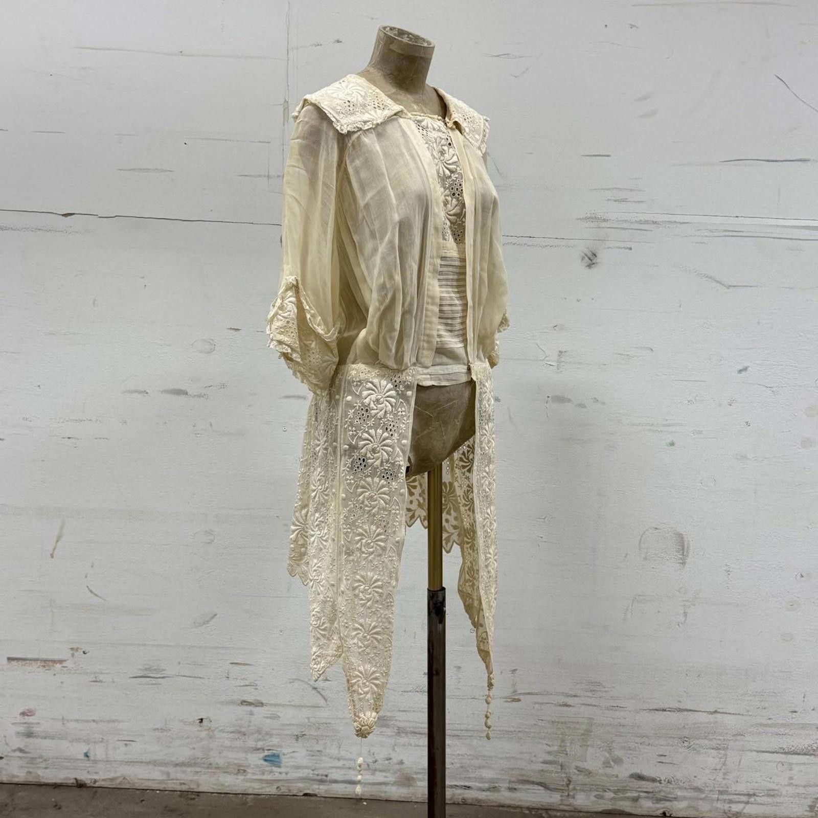 Other RARE Antique Edwardian White Broderie Tea Robe Jacket Size S / US 4 / IT 40 - 1 Thumbnail