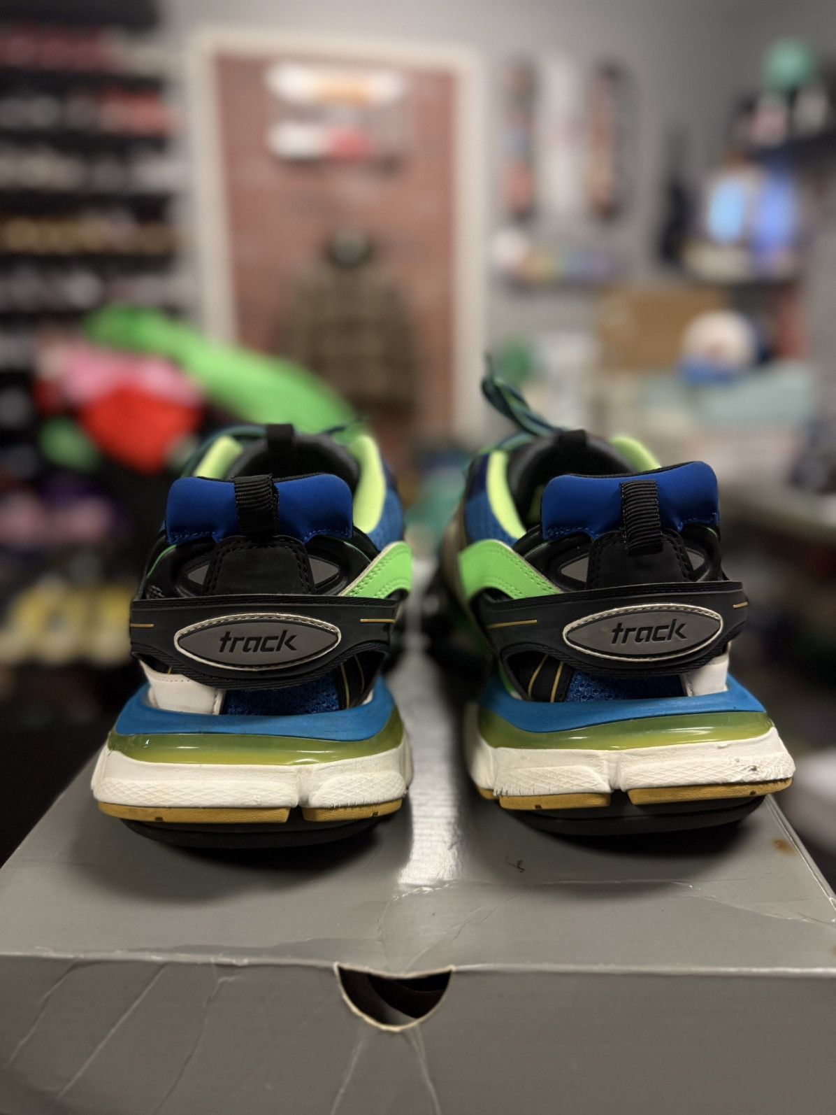 Balenciaga Balenciaga Track Green Blue Size 11US/44EU/10UK Size US 11 / EU 44 - 8 Thumbnail