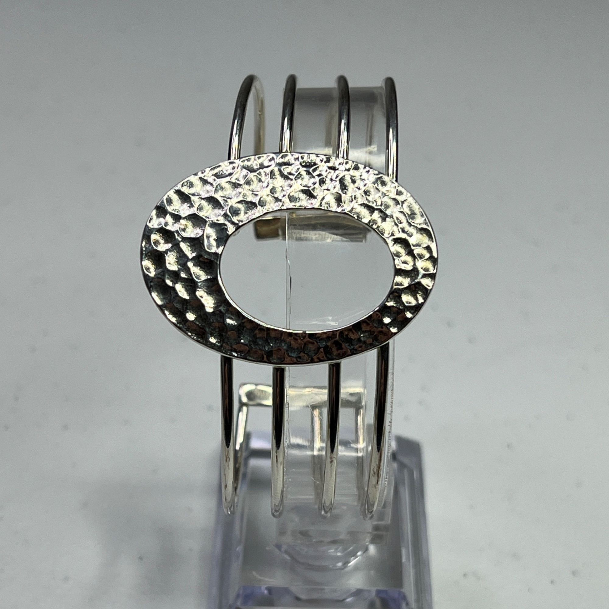 Designer Hammered Oval Sterling Silver Open Cuff Bracelet Size ONE SIZE - 6 Thumbnail