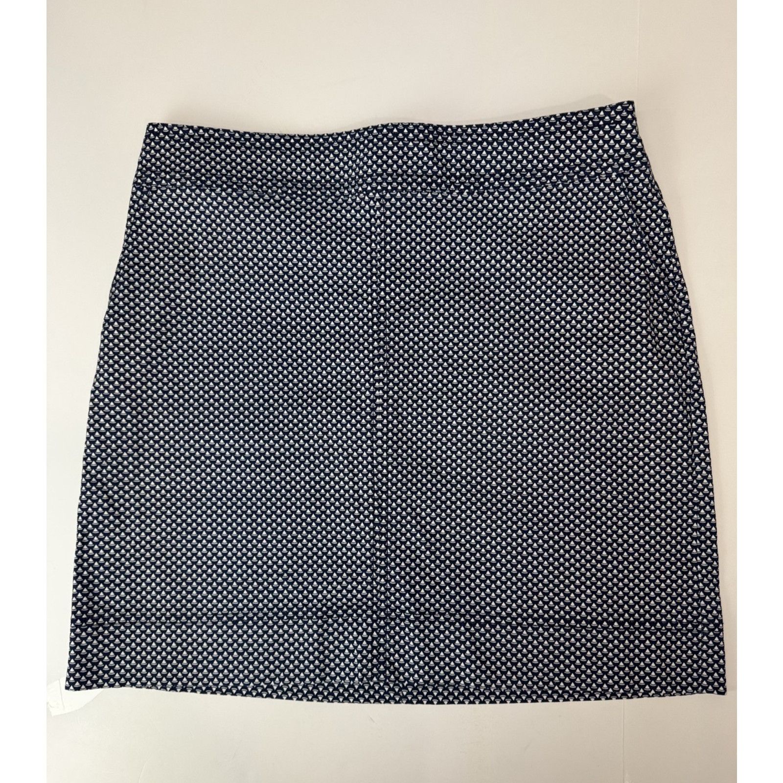 Talbots Talbots Petites 14P Navy Print Stretch Skirt Classic Preppy Size 34" / US 12 / IT 48 - 1 Thumbnail