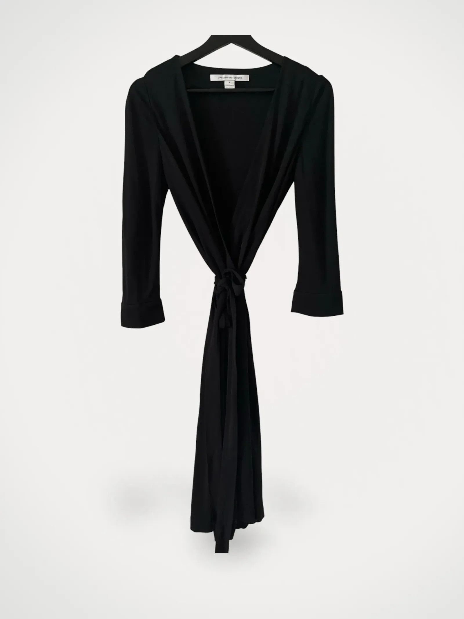 Diane von Furstenberg Diane von Furstenberg New julian two Dress Size S / US 4 / IT 40 - 1 Thumbnail