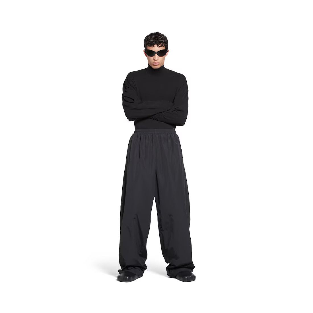 Balenciaga o1tr1nto0725 Tracksuit Pants in Black Size US 28 / EU 44 - 1 Thumbnail