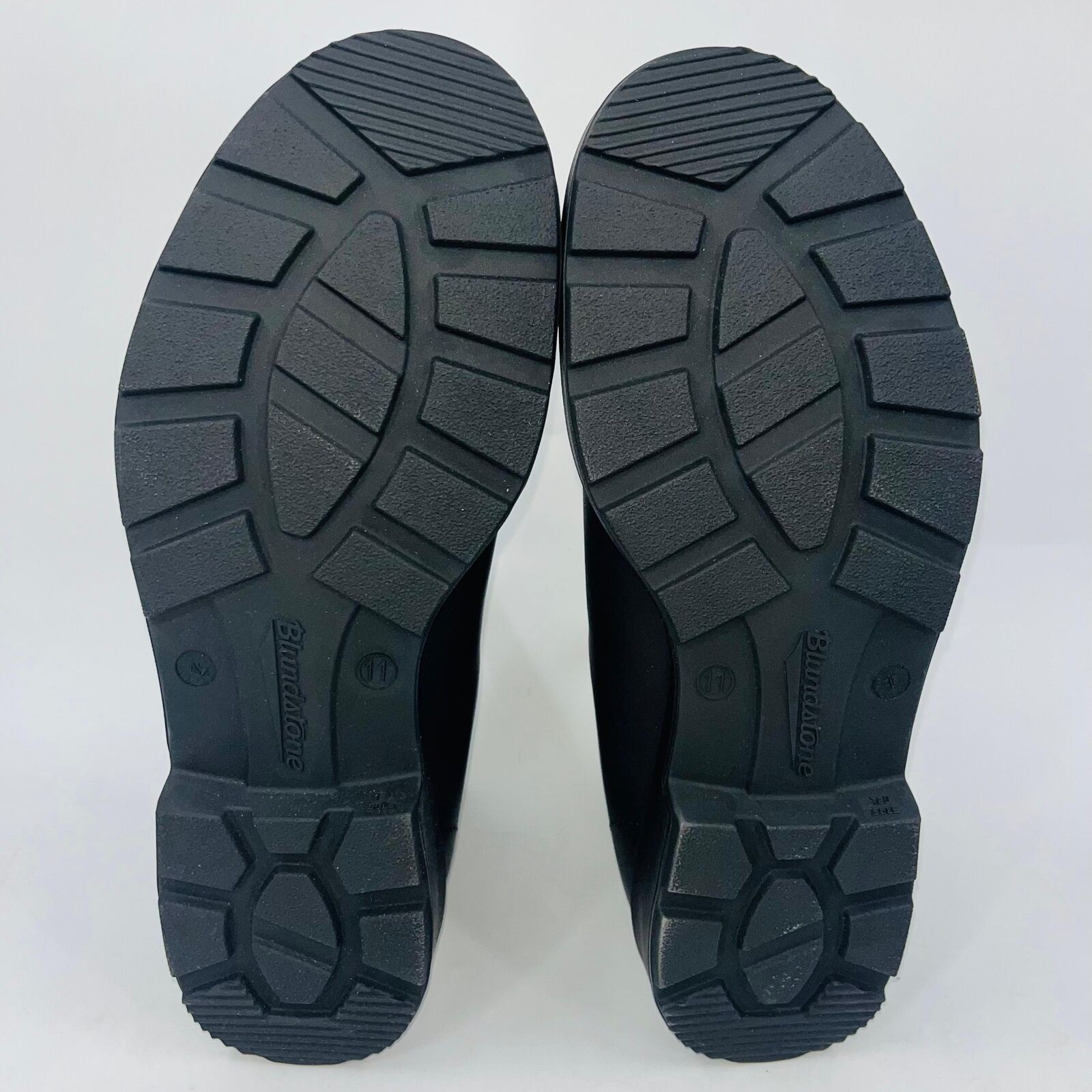 Blundstone BLUNDSTONE 1671WOMEN BLACK COMFORTABLE SLIP ON BOOTS SIZE 8B Size US 8 / EU 41 - 5 Thumbnail