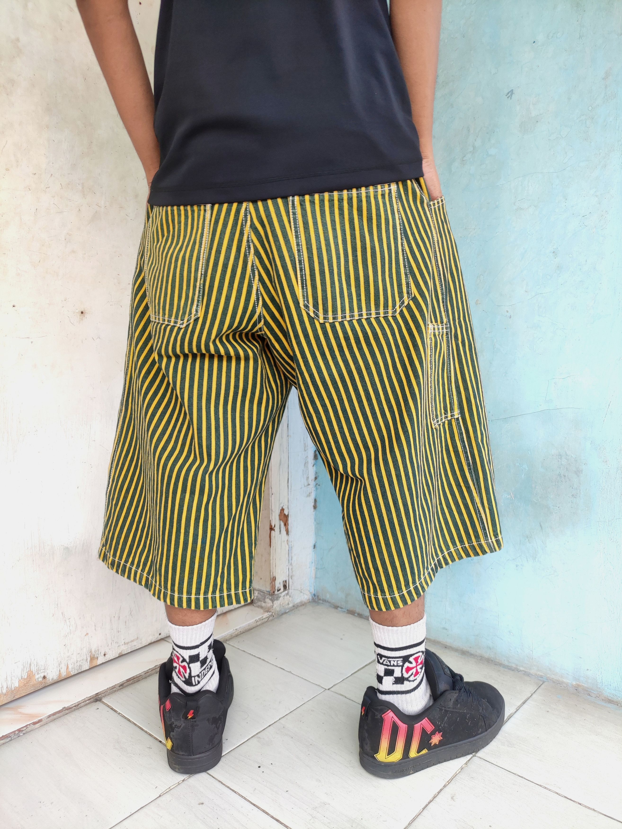 Vintage EURO FUNK SHORTS MADE IN USA Size US 35 - 9 Thumbnail