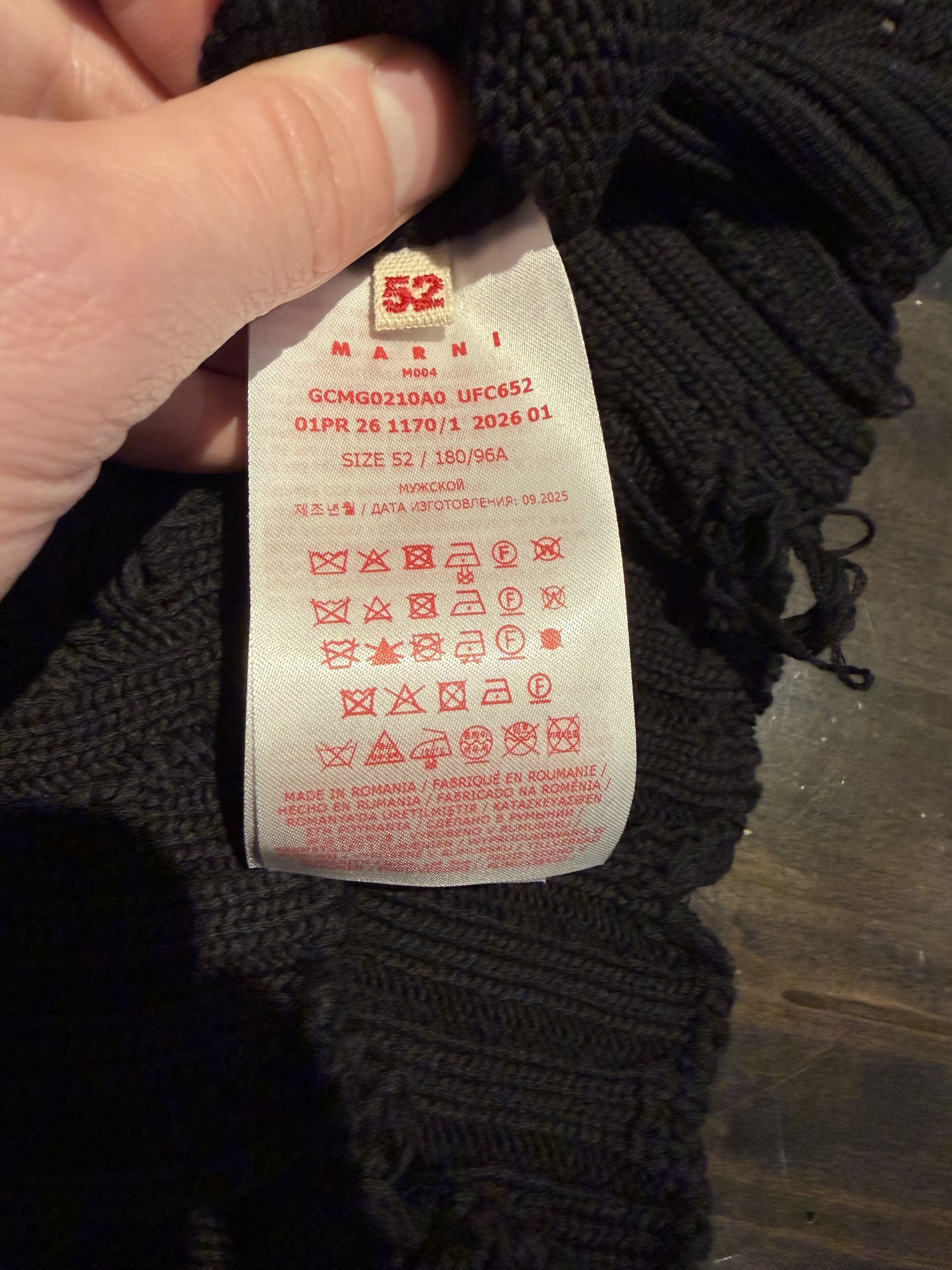 Marni MARNI BLACK DECONSTRUCTED SWEATER Size US L / EU 52-54 / 3 - 10 Thumbnail