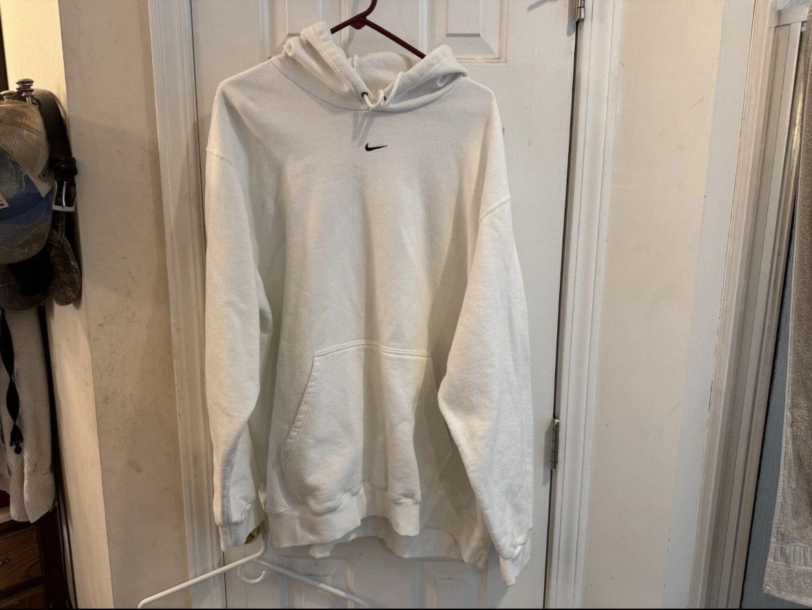 Nike Vintage 90's Nike Center Middle Swoosh RARE White Hoodie 2XL Size US XXL / EU 58 / 5 - 2 Thumbnail