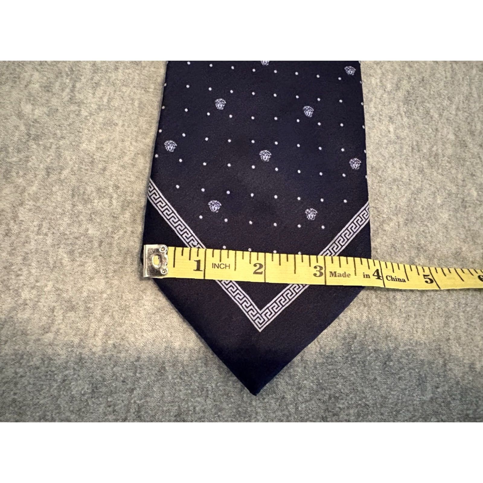 Versace VINTAGE Versace Tie Men Silk Blue 60in Medusa Head Made in Italy Flawed Size ONE SIZE - 2 Thumbnail