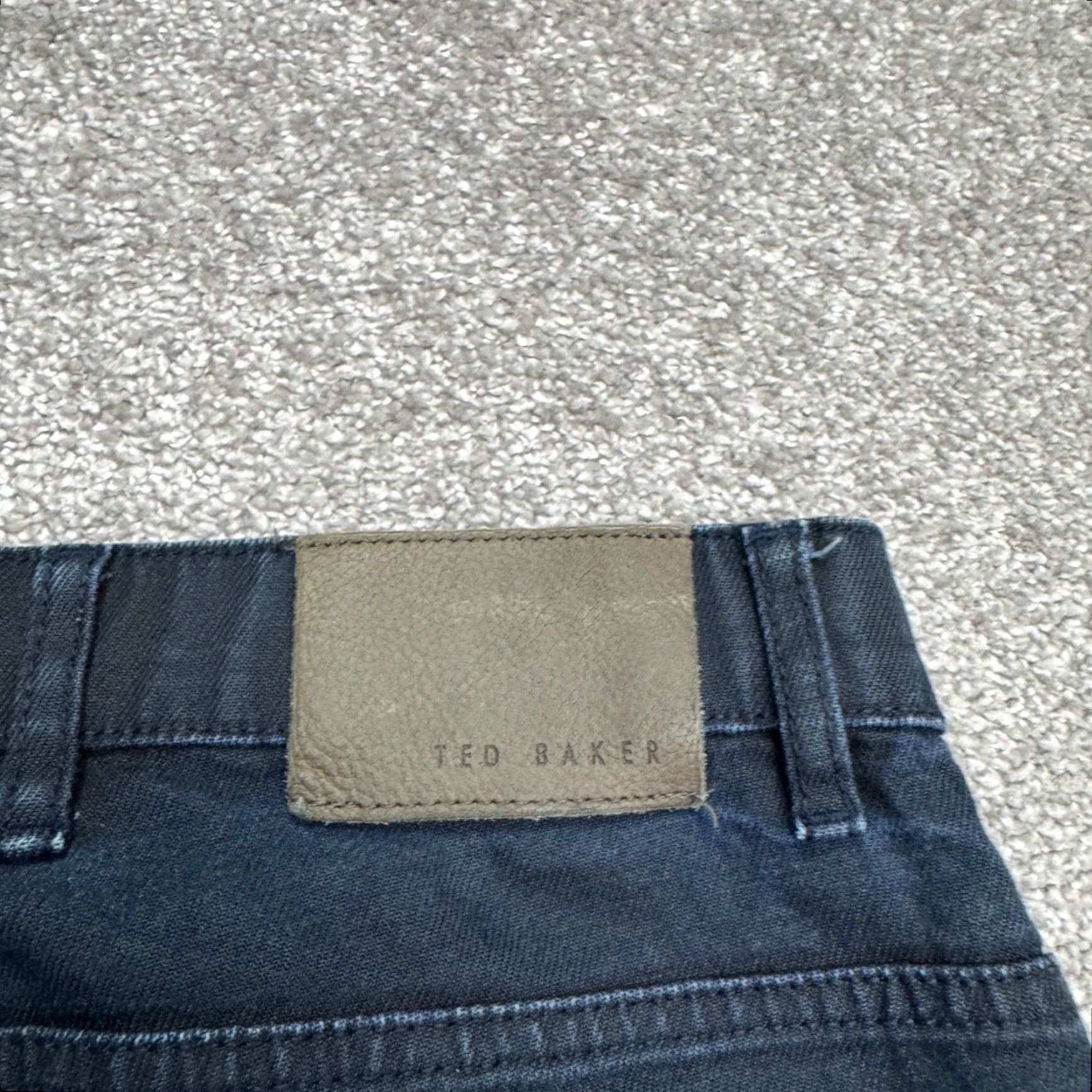 Ted Baker Ted Baker London Jeans Denim Straight Leg Button Fly Mens 32 Blue Dark Wash 5-Pocket Regular Size US 32 / EU 48 - 5 Thumbnail