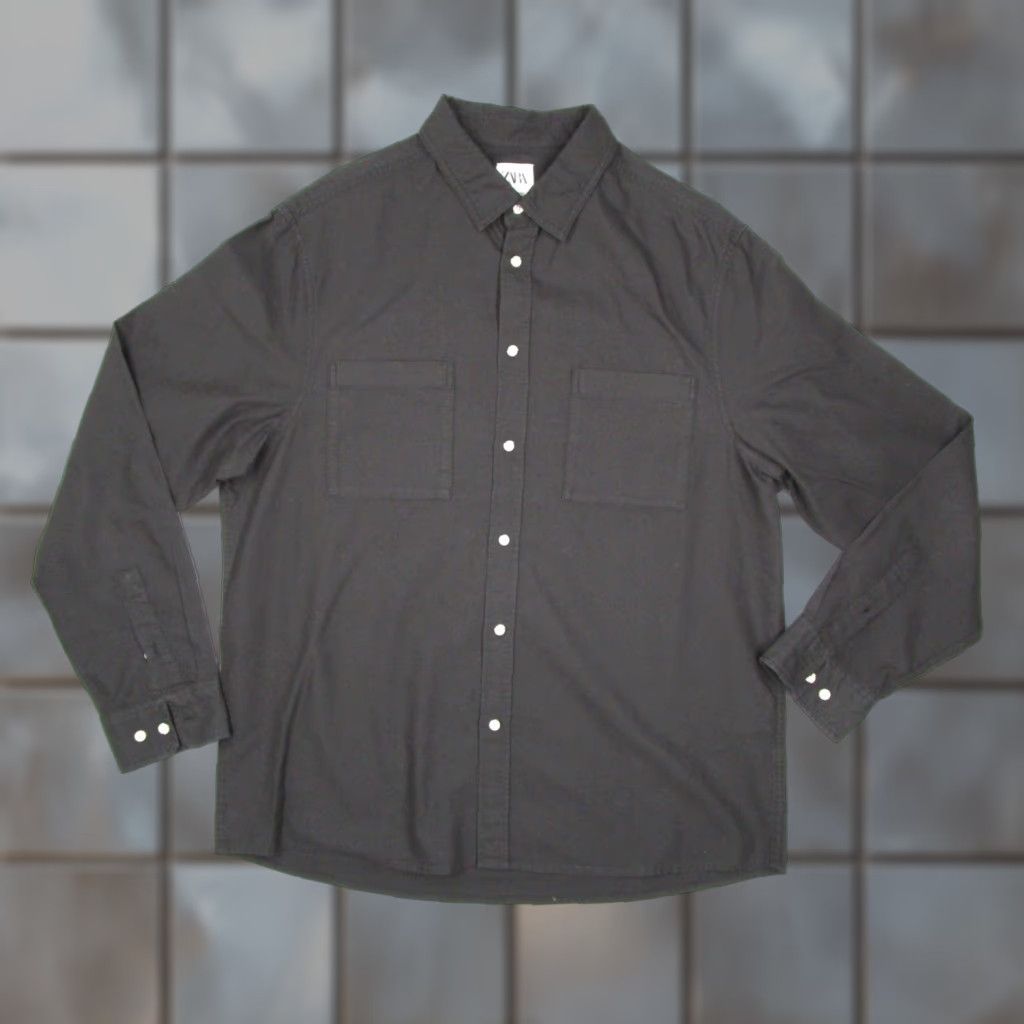 Zara VINTAGE Zara Men's Shirt XL Long Sleeve Button Down Casual Modern Cotton Twill Black Pockets 2010s Size US XL / EU 56 / 4 - 1 Thumbnail