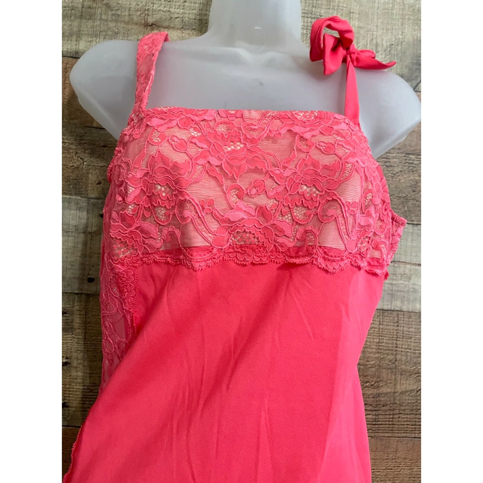 Victoria's Secret Victoria's Secret Gown Nightgown Teddy Coral Nightgown Sexy Size 6 Women Size M / US 6-8 / IT 42-44 - 2 Thumbnail