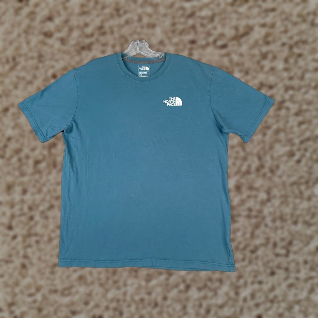 The North Face The North Face Shirt Men Large Blue Short Sleeve Crew Neck 100% Cotton Knit READ Size US L / EU 52-54 / 3 - 1 Thumbnail