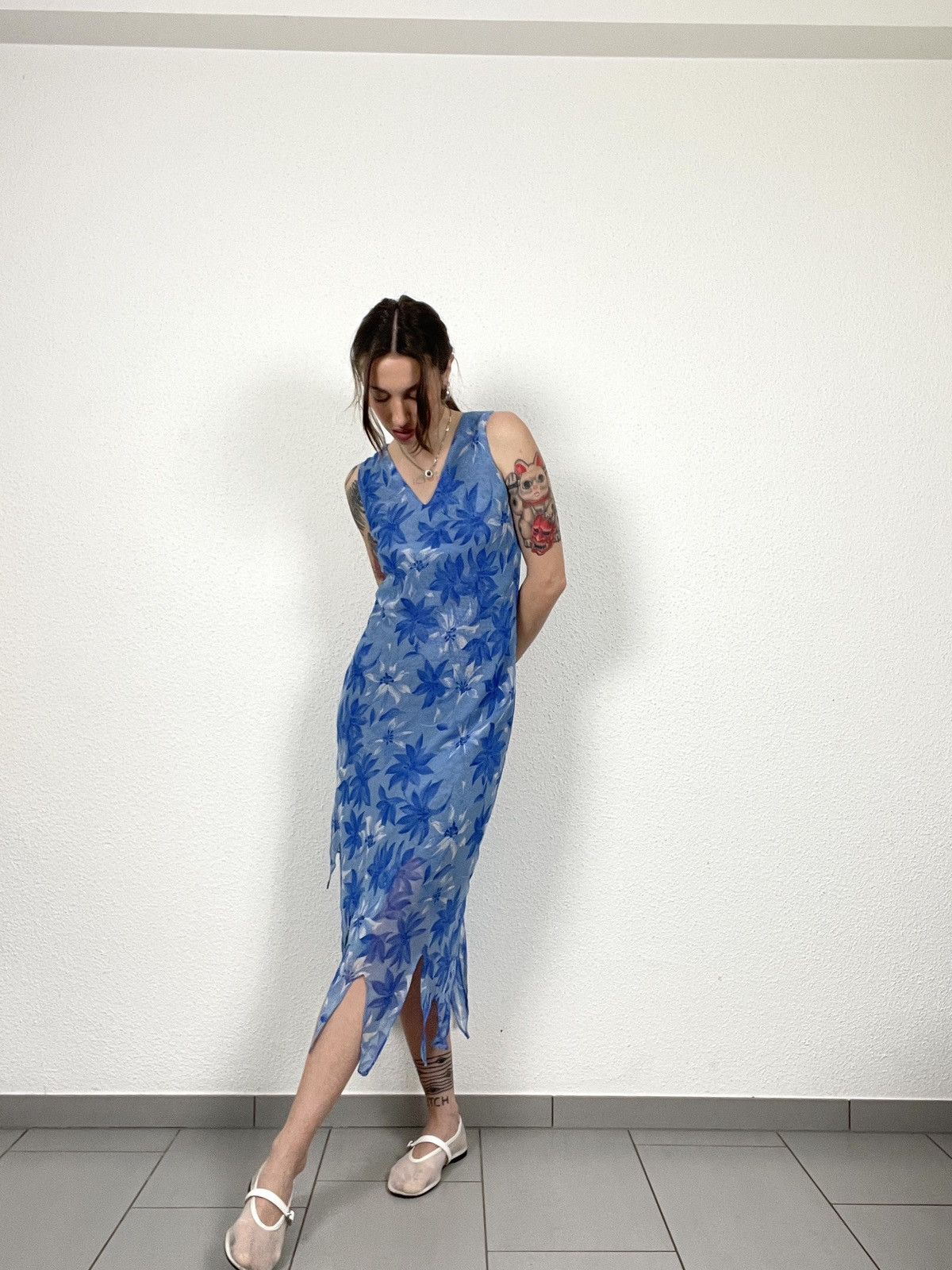 Vintage Vintage Y2K Reversible Asymmetrical Blue Midi Dress Size S / US 4 / IT 40 - 2 Thumbnail