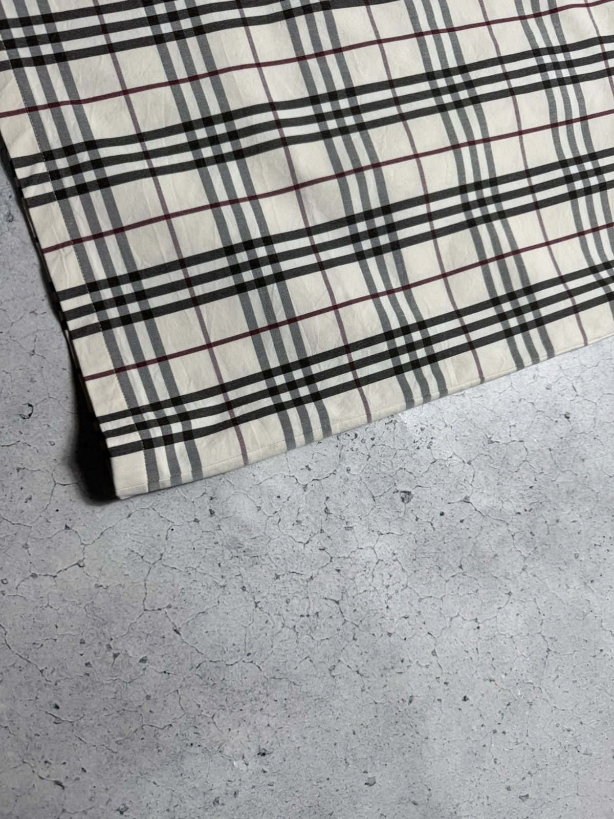Burberry Burberry London Nova Check Monogram Women’s Skirt Luxury Size 28" / US 6 / IT 42 - 3 Thumbnail