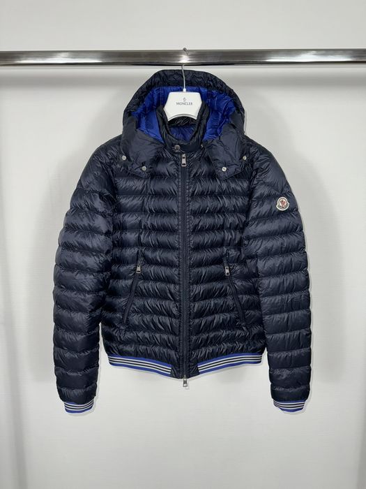 Moncler vidal store