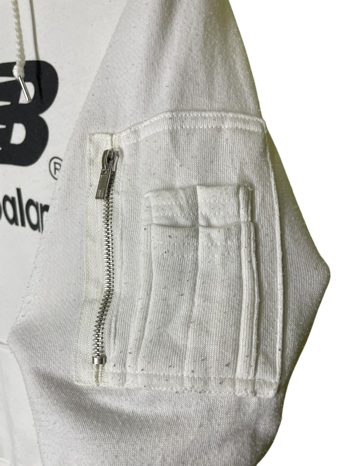 Other NEW BALANCE hoodie big logo printed sweatshirt size M Size US M / EU 48-50 / 2 - 10 Thumbnail