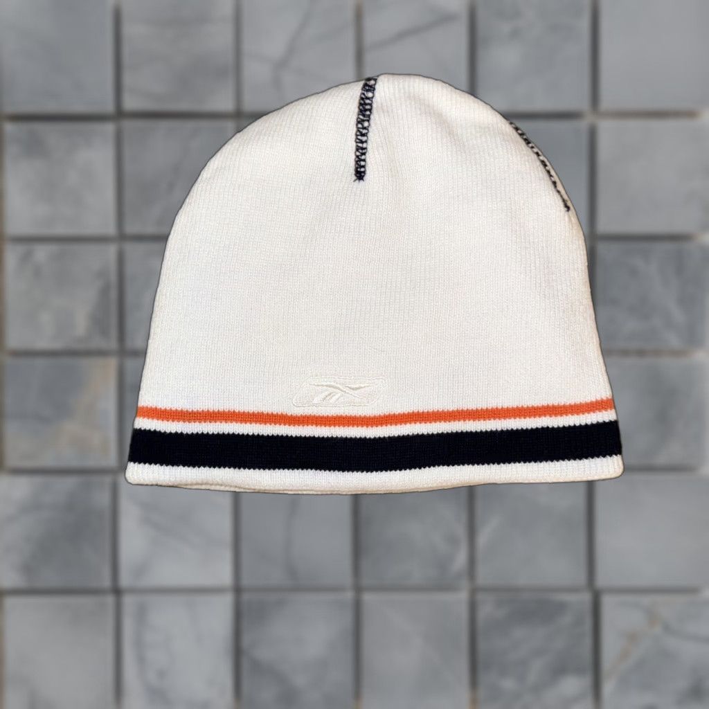 Reebok Reebok Beanie Mens One Size Y2K Style Denver Blancos Reversible White Blue Size ONE SIZE - 1 Thumbnail