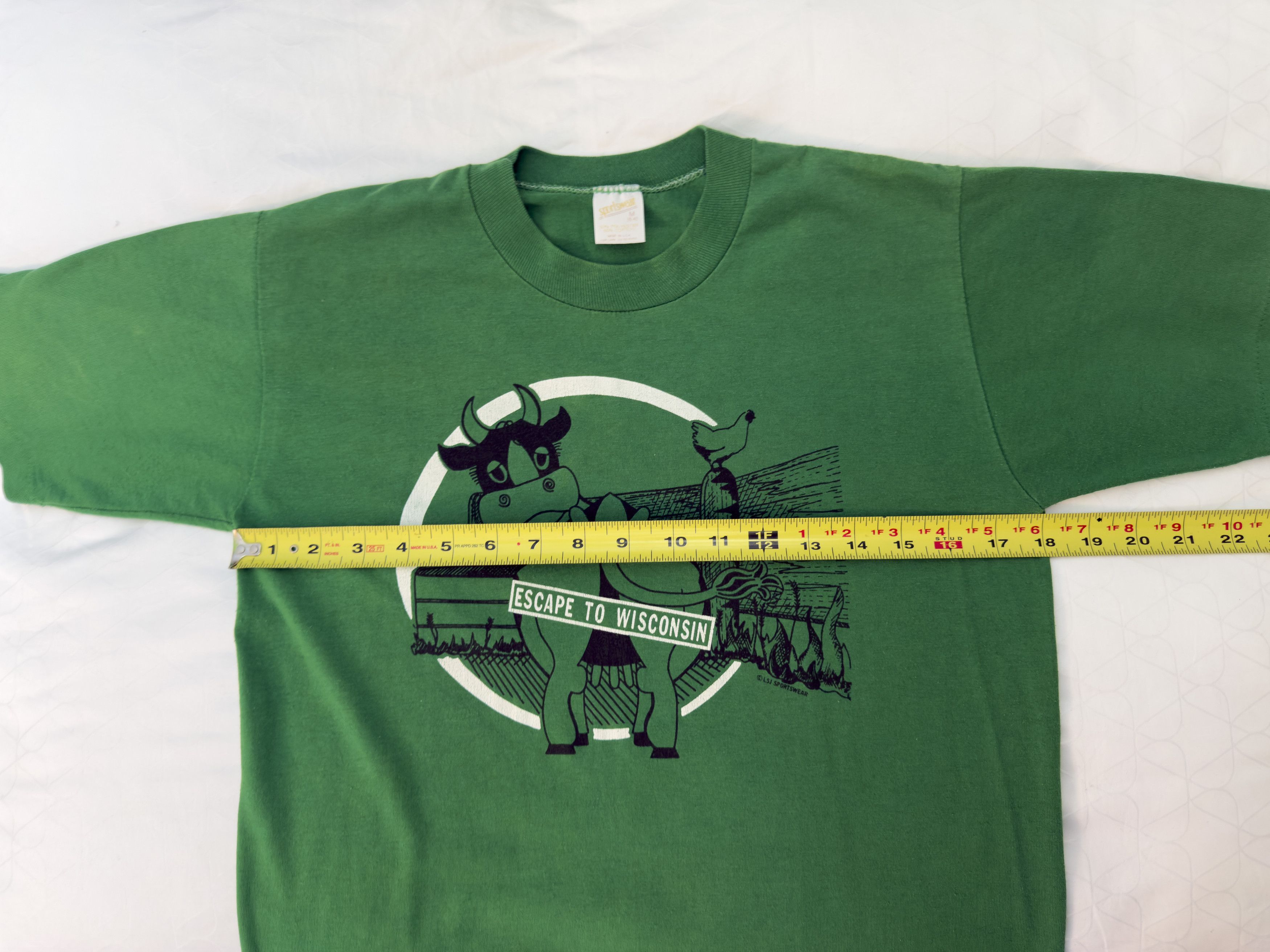 Other Vintage “Escape to Wisconsin” Graphic Single Stitch Tee USA Size US M / EU 48-50 / 2 - 7 Thumbnail