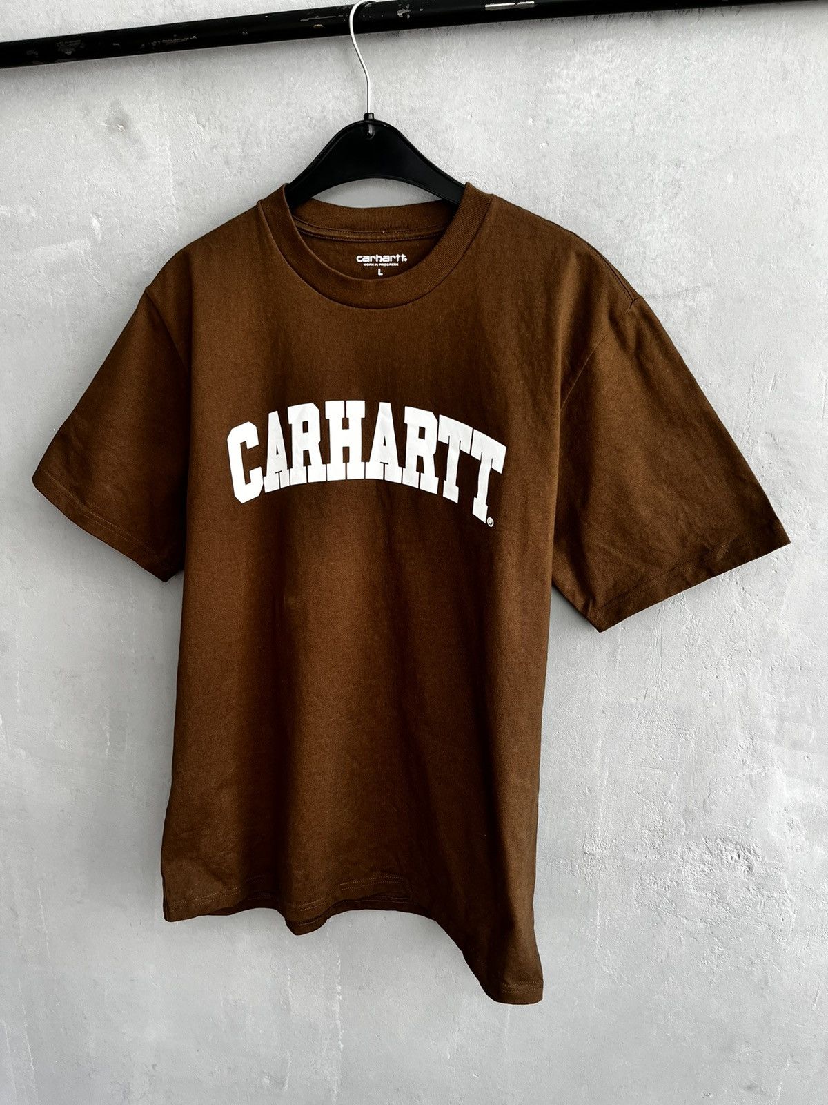 Carhartt × Carhartt Wip Carhartt brown t shirt size L Size US L / EU 52-54 / 3 - 1 Thumbnail