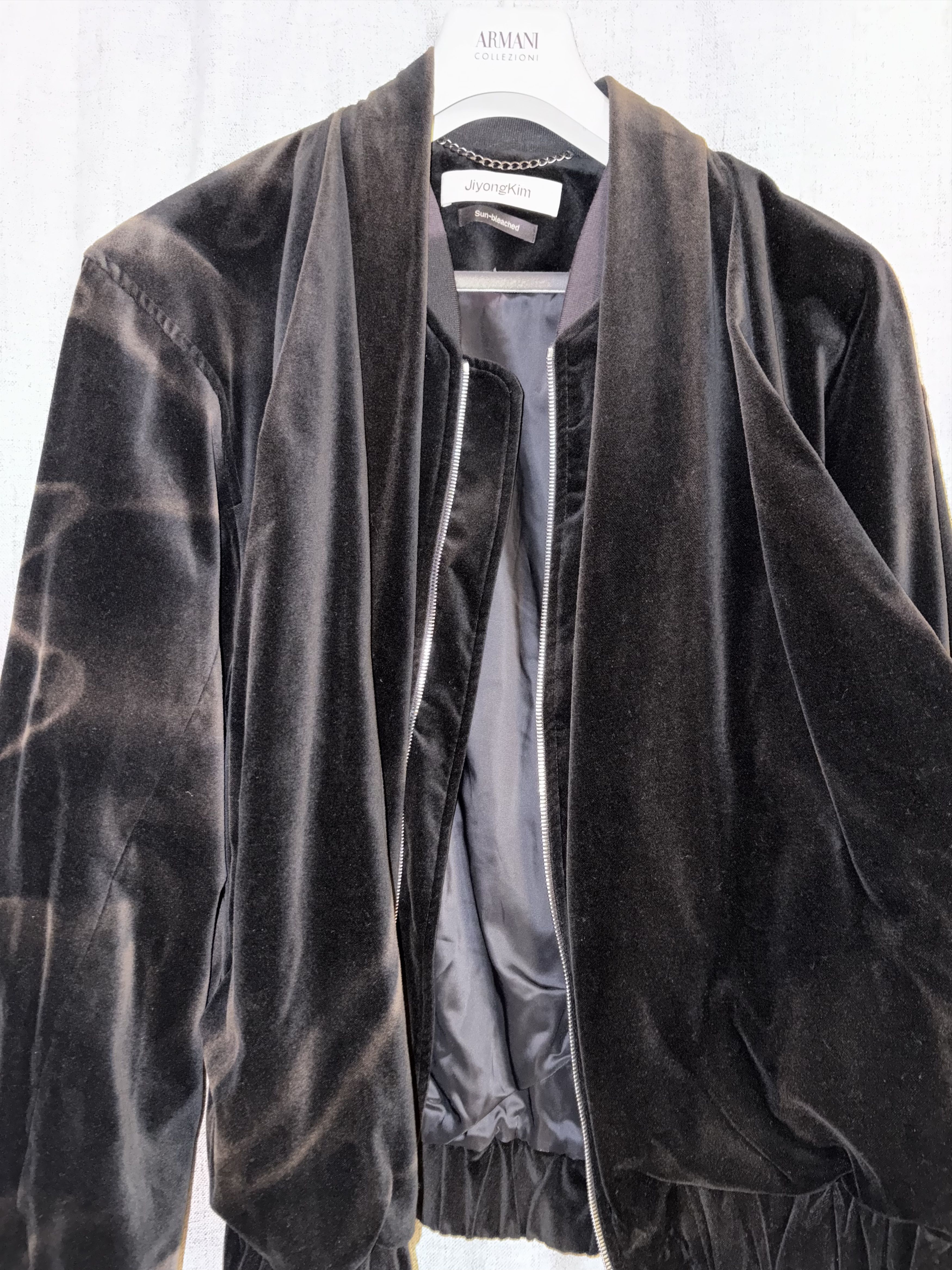 JiyongKim Bleached Velvet Shawl Collar Bomber in Black Size US L / EU 52-54 / 3 - 1 Thumbnail
