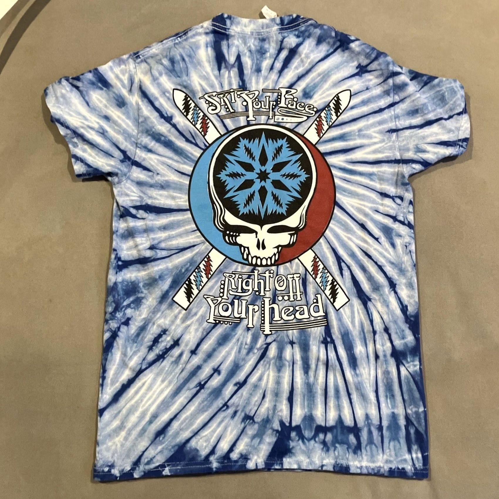 Gildan Grateful Dead MAD RIVER SKI YOUR FACE RIGHT OFF YOUR HEAD T Shirt S Men Awesome Size US S / EU 44-46 / 1 - 5 Thumbnail