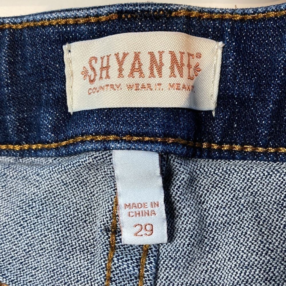 Western Rise Shyanne Denim Cutoff Shorts Size 29 Size 29" - 6 Thumbnail