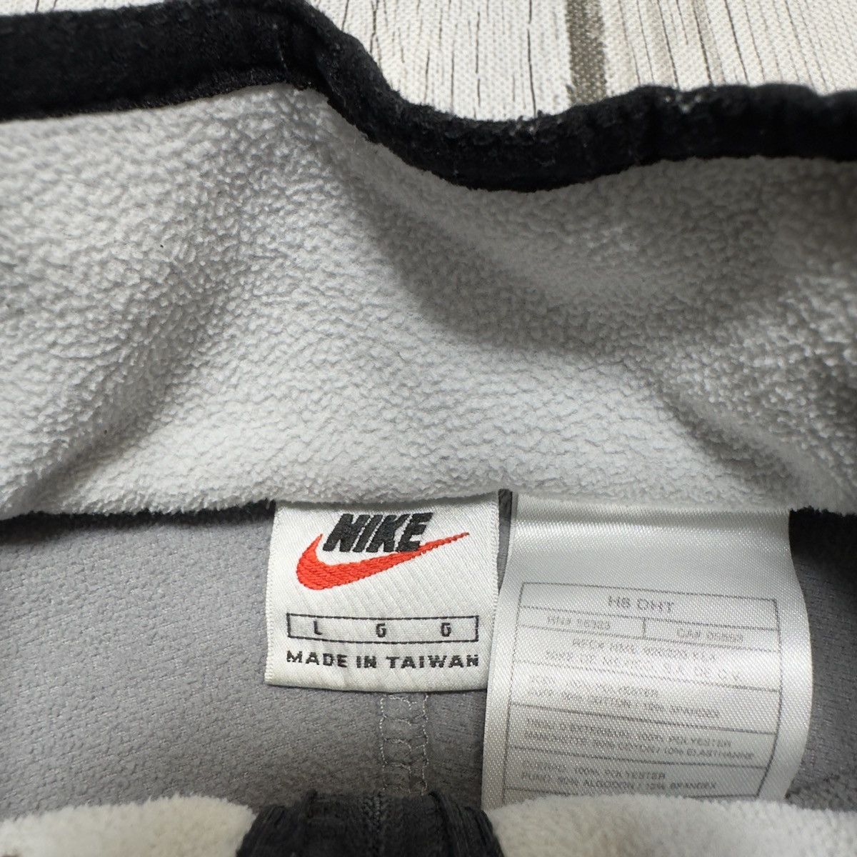 Nike × Vintage Vintage Nike fleece sweatshirt Size US L / EU 52-54 / 3 - 4 Thumbnail