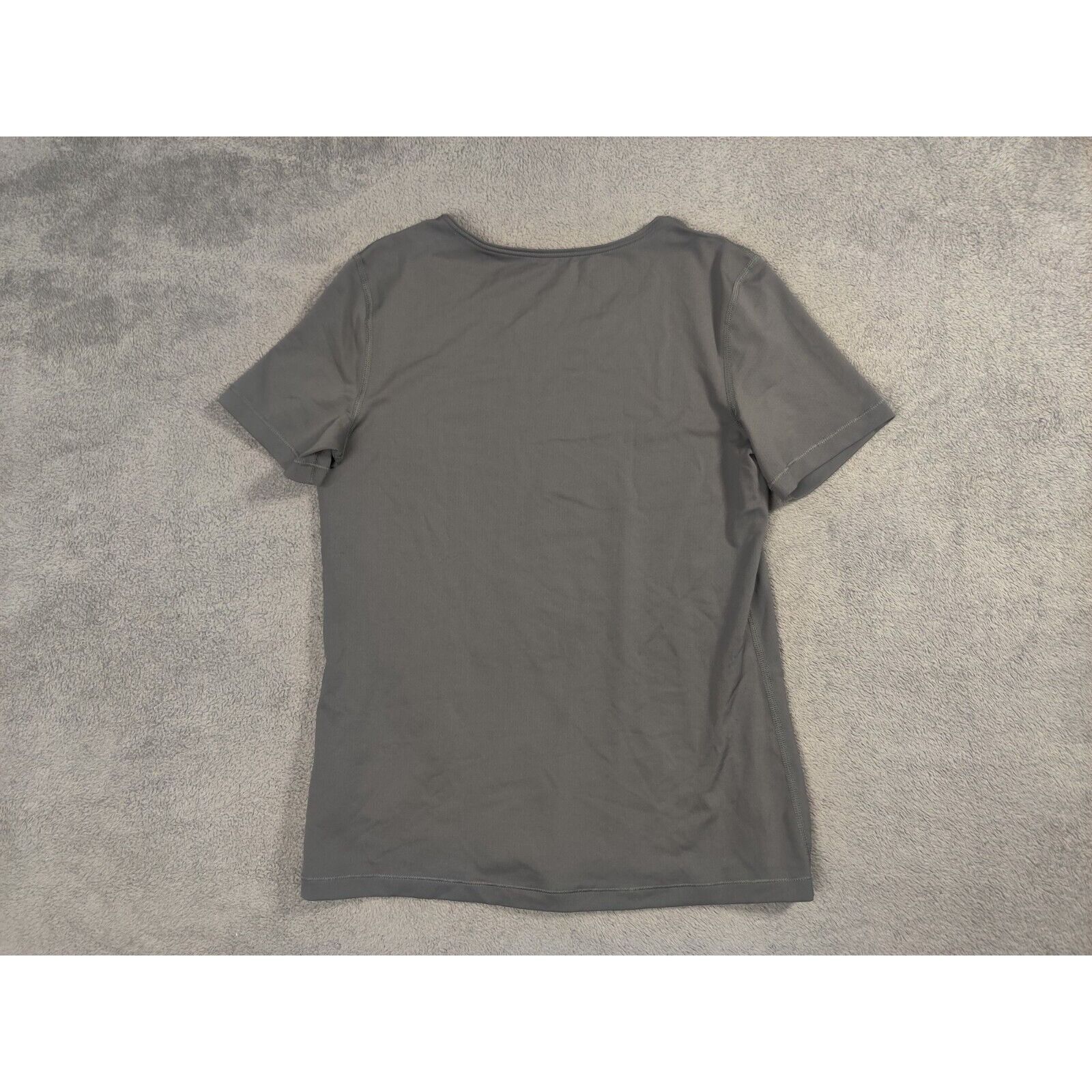 Nike Nike Shirt Adult Mens Medium Solid Dark Gray Black Swoosh Size US M / EU 48-50 / 2 - 6 Thumbnail