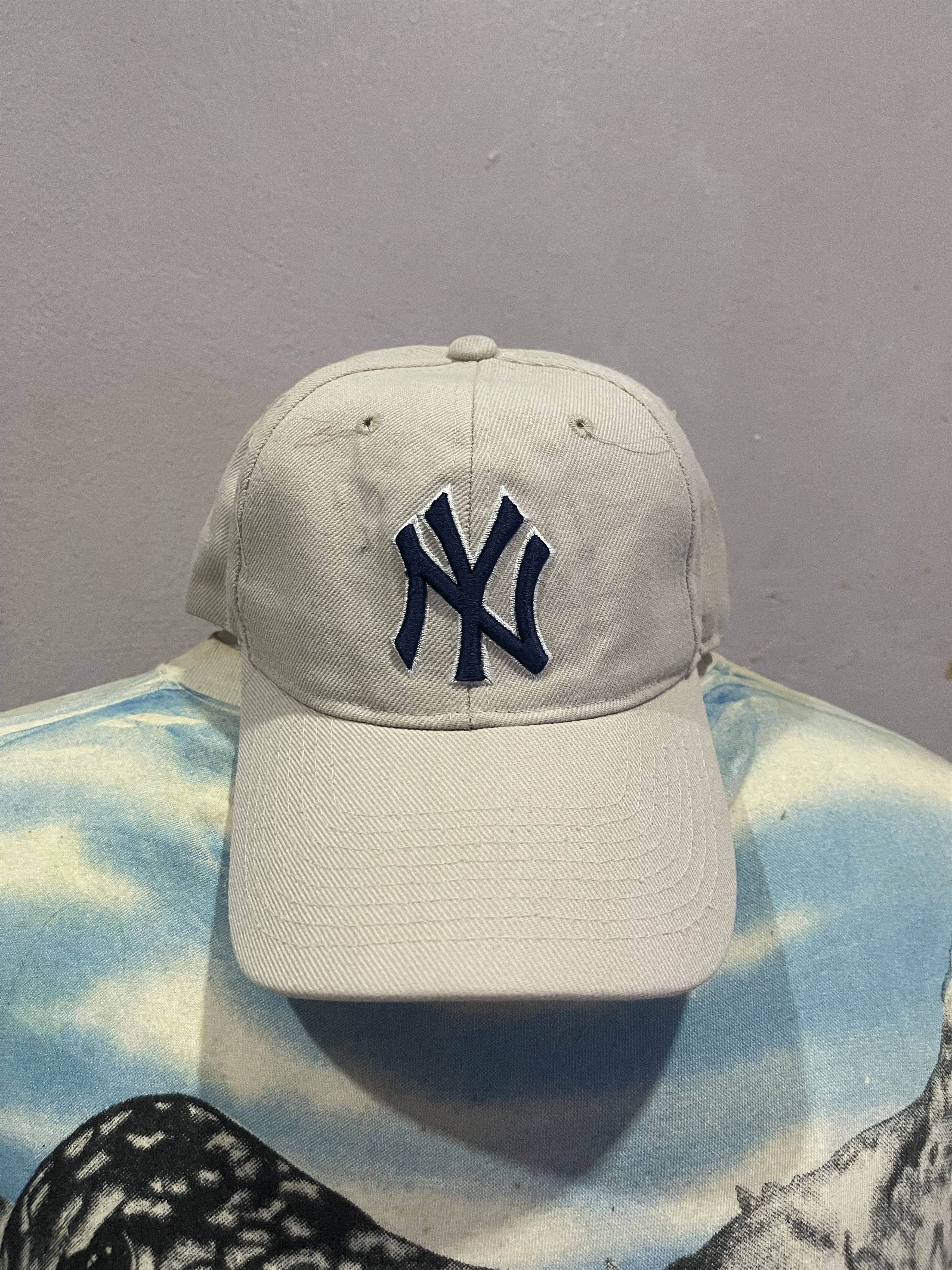 New York Yankees New York Yenkess Baseball Cap Size ONE SIZE - 1 Thumbnail